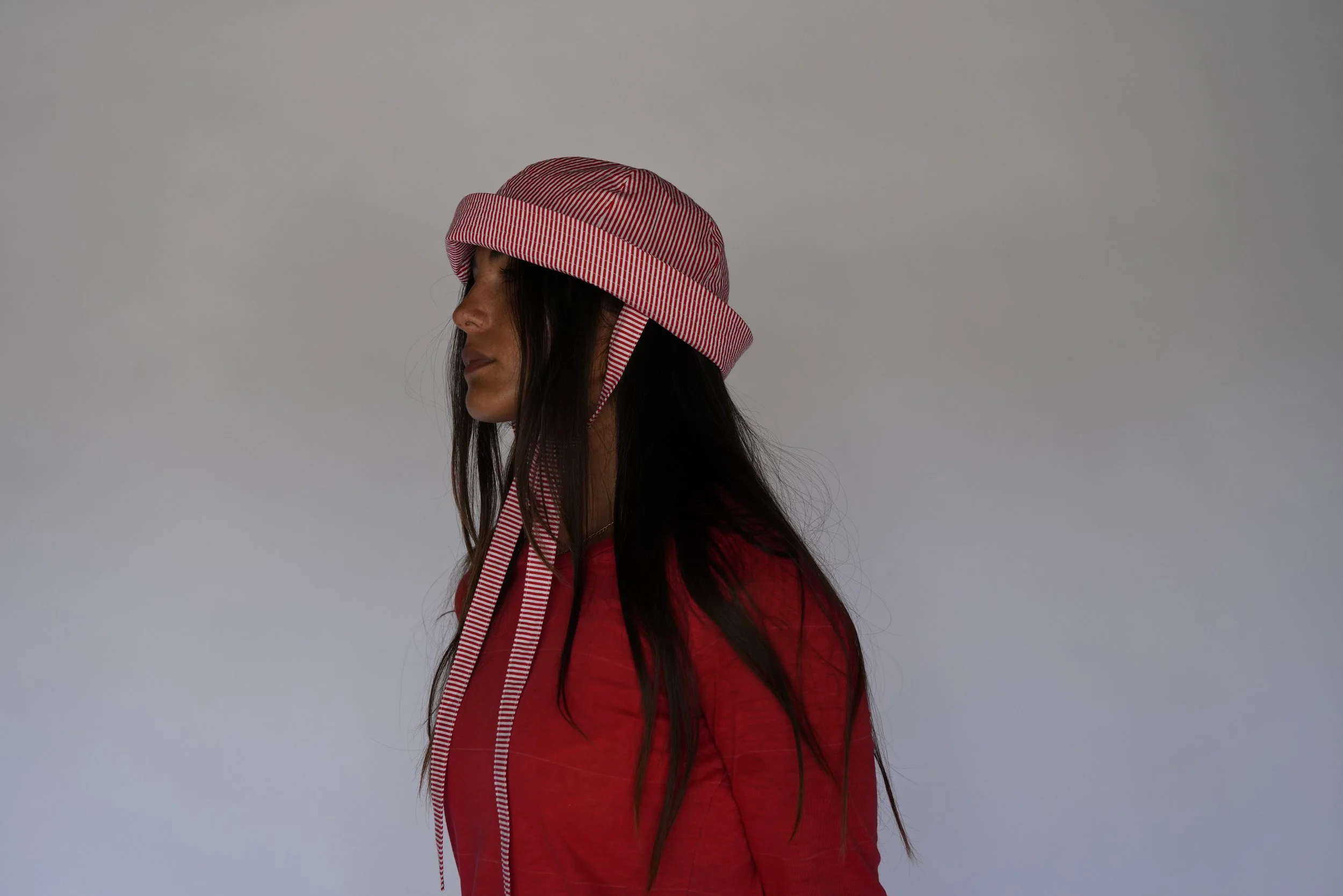 sail hat - red and white