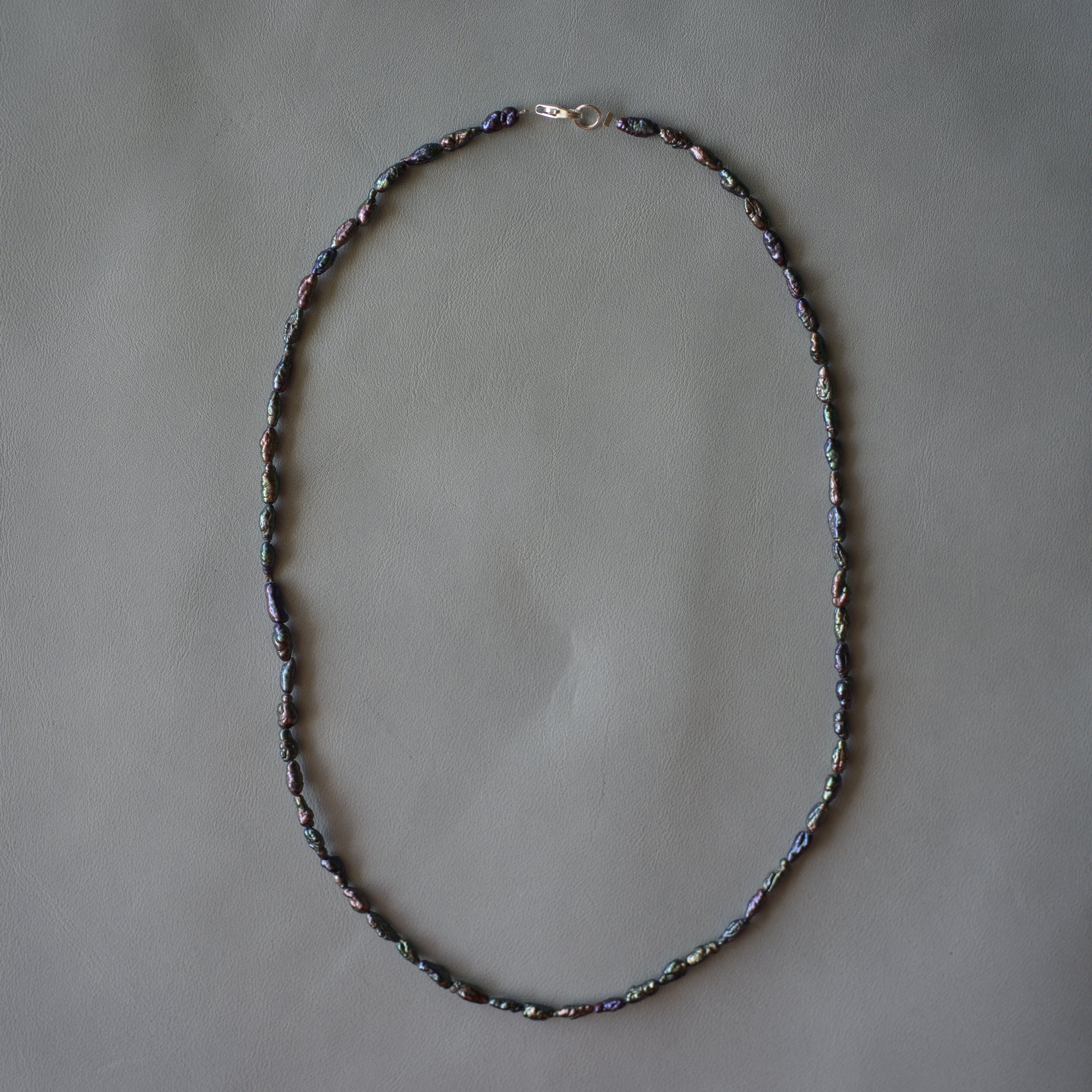 vintage blue pearl necklace