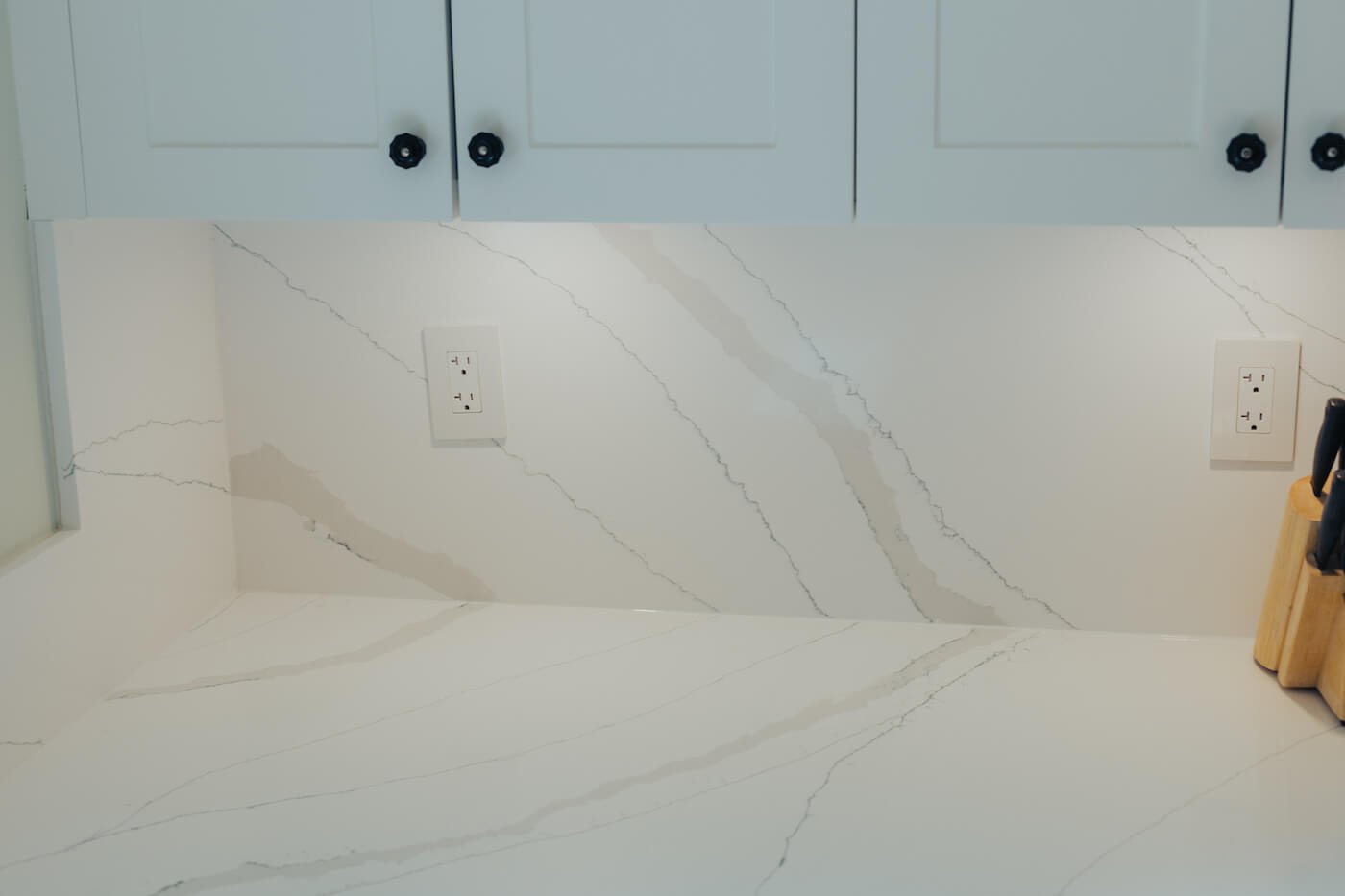 Towner_kitchen-countertops-corner-veining_1.JPG
