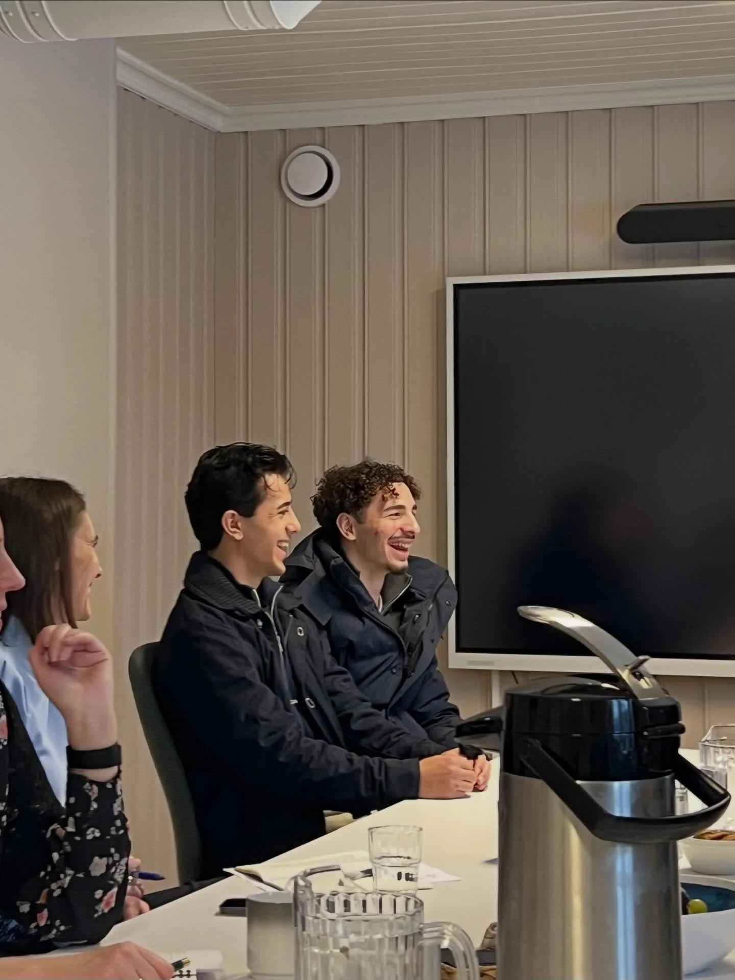 Visste du at byr&aring;d for utdanning har det politiske ansvaret for bl.a skolene, fagskolen og voksenoppl&aelig;ringen i Oslo?📚 Julie Remen Midtgarden kom til oss for &aring; h&oslash;re gutta i S&oslash;ndre @combatacademy_ fortelle om prosjektet
