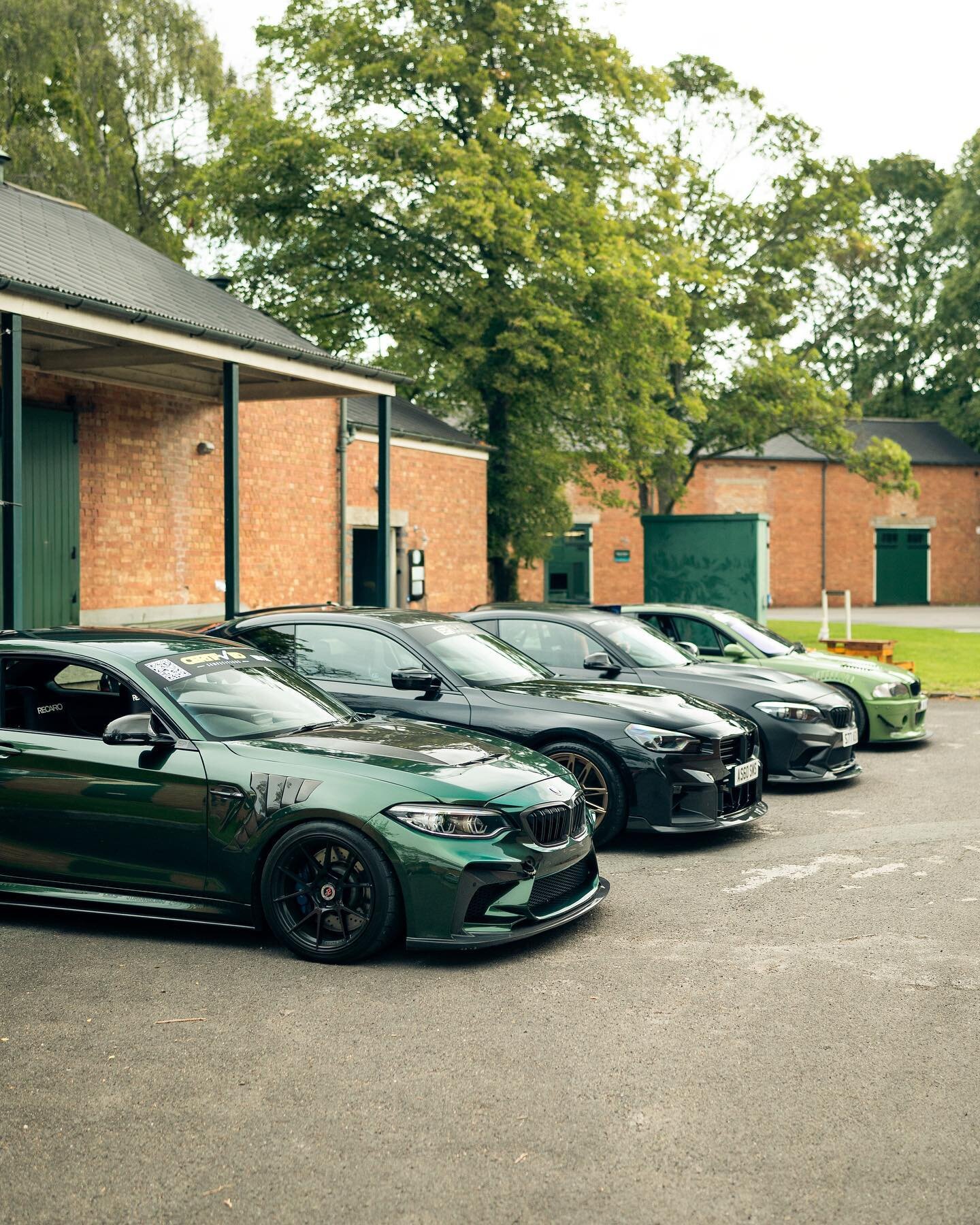 Very cool selection of BMW&rsquo;s at this weekends @wearescramblers M Assembly and good to see @_werke there too. 

#bmw #bmwm2 #bmwm3 #bicesterheritage #wearescramblers #e46 ##e46m3 #e92m3 #2002 #e9csl #f82 #1m #schirmer