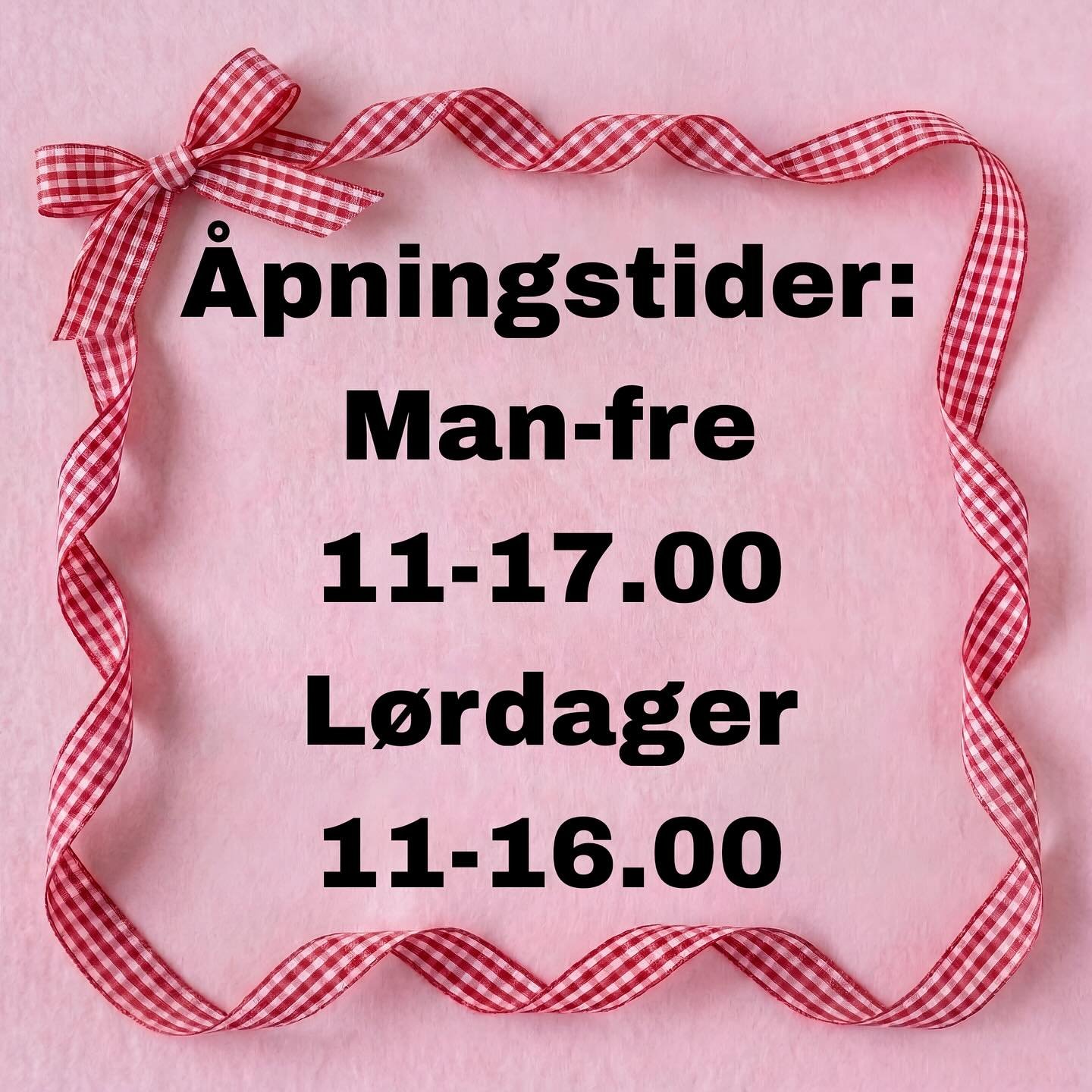 Frem til jul holder vi &aring;pent mandager ogs&aring;. Siste &aring;pningsdag f&oslash;r jul er 23. Desember ❤️#skaperlagettroms&oslash; #skaperlaget #skaperlagetkeramikkverksted #troms&oslash;sentrum