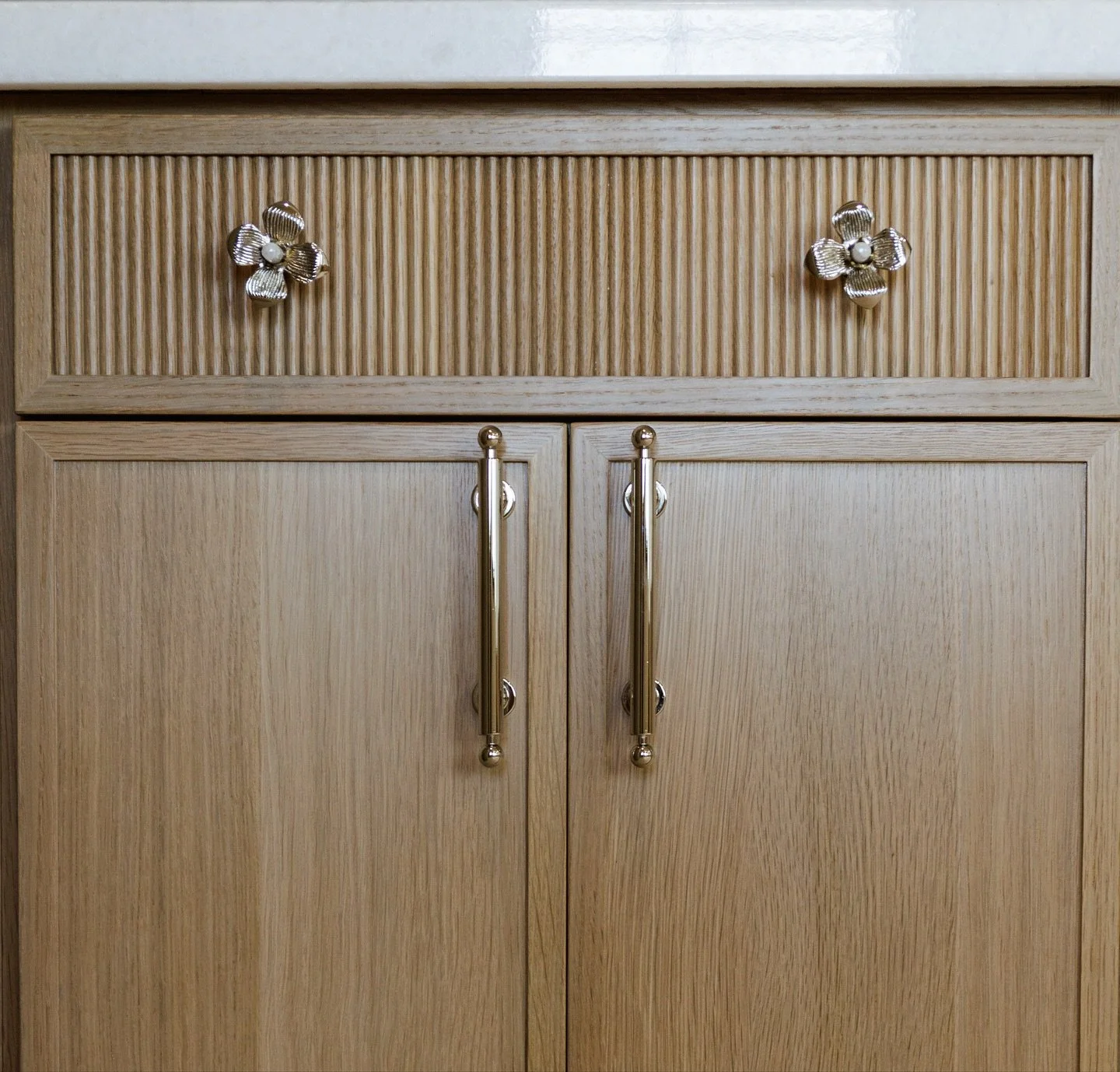 For mornings when you need coffee before the walk downstairs&mdash;this primary bath coffee bar is the ultimate upgrade. Beautiful built-ins, elegant details, and one very good idea. ☕️