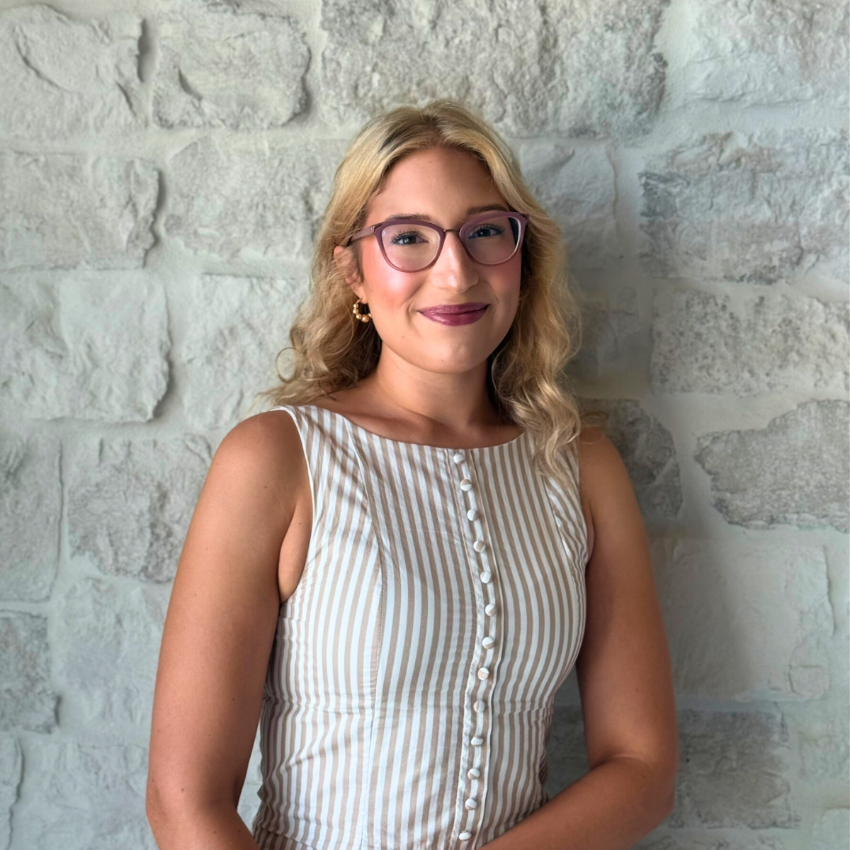 Sophie Rodriguez, junior designer of Jaunty J Interiors, specializing in custom new builds, extensive renovations and full service furnishings in the southeast.  From Raleigh to Palm Beach, Charlotte to 30A.