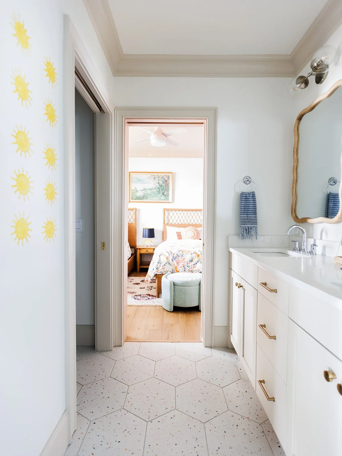 Jaunty_J_Interiors_Bay_House_Gulf_Breeze_FL_Kids_Bath.jpg.jpg