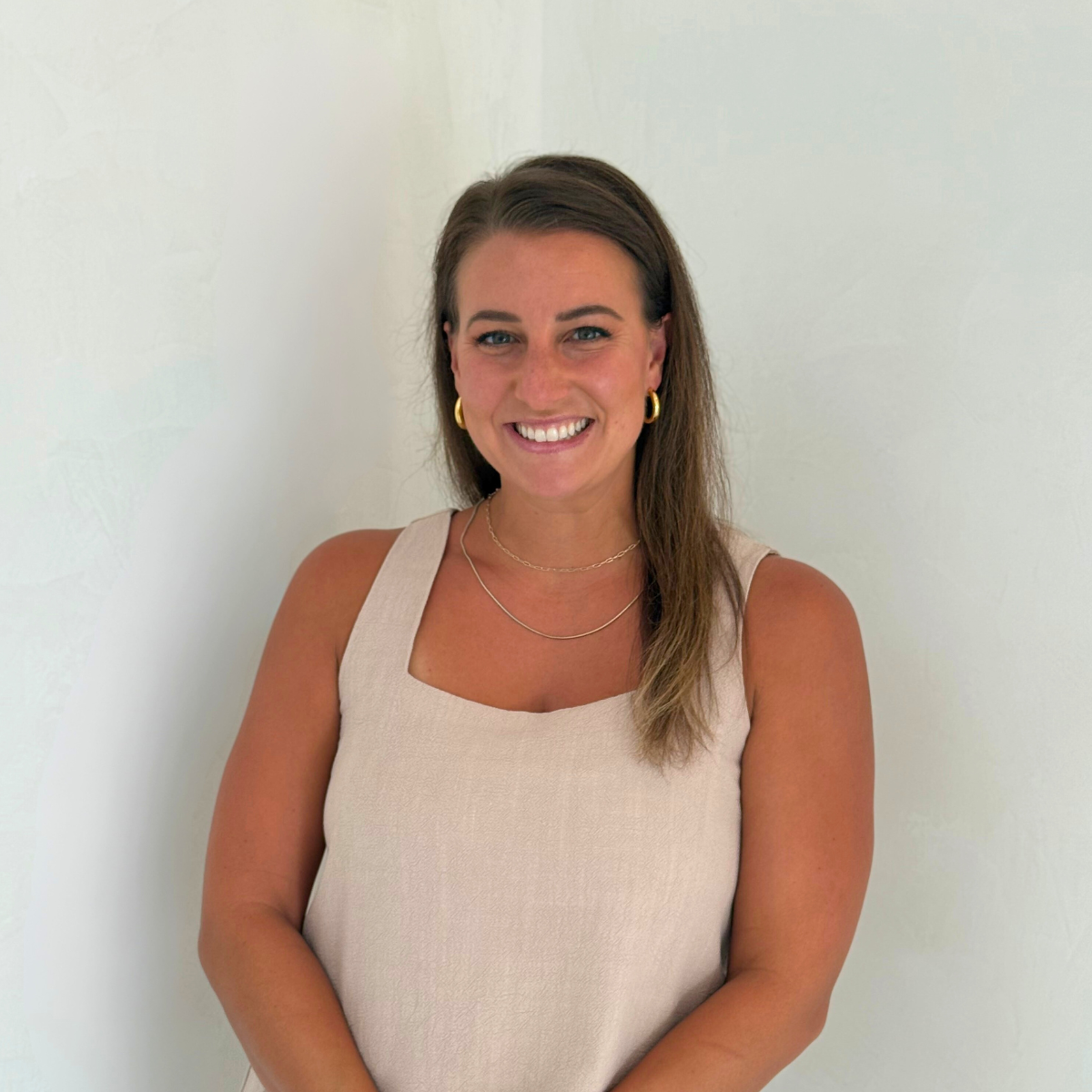 Jenna Sidney, Project and Operations Manager of Jaunty J Interiors, specializing in custom new builds, extensive renovations and full service furnishings in the southeast.  From Raleigh to Palm Beach, Charlotte to 30A.
