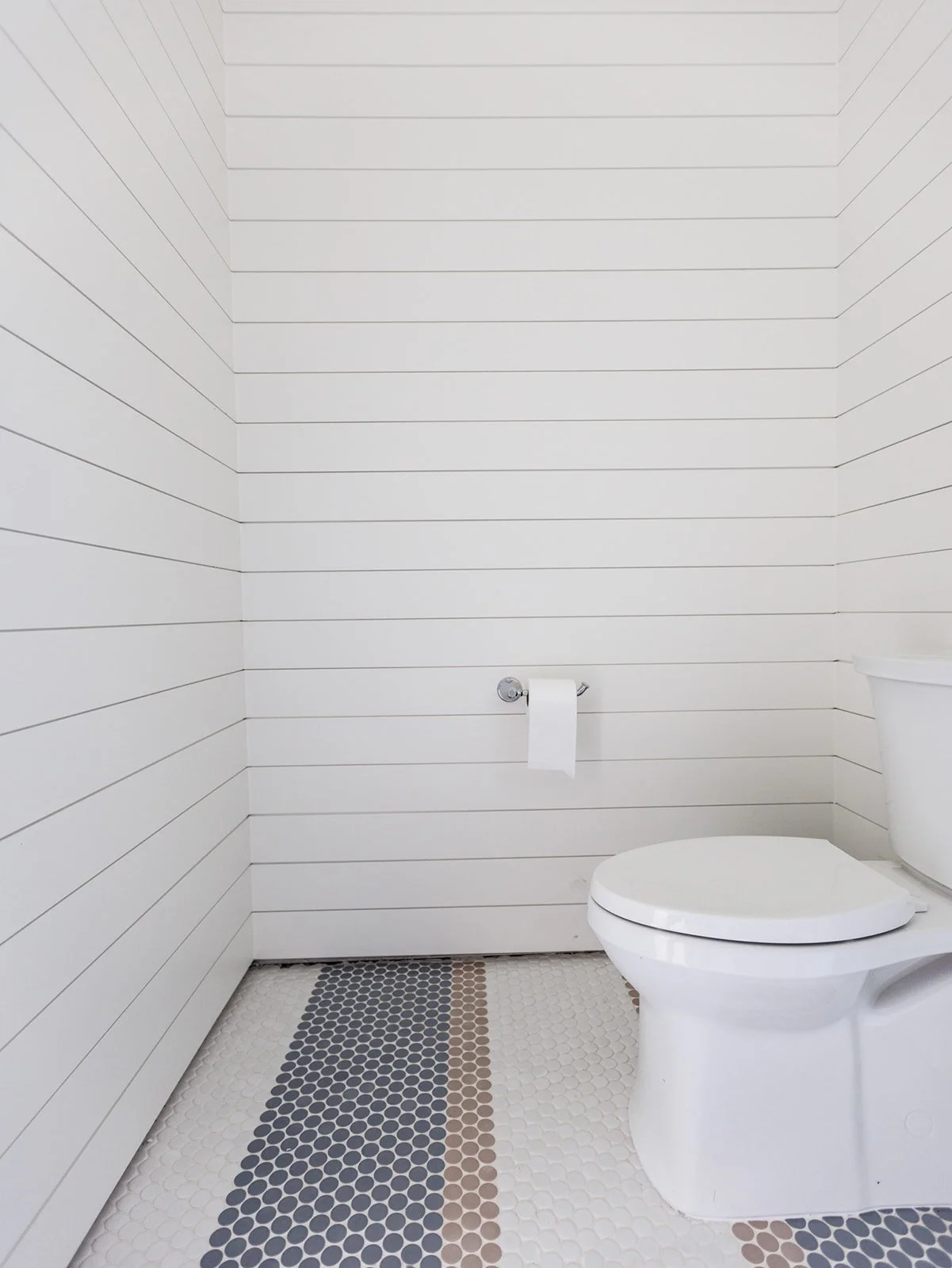 Jaunty_J_Interiors_Bay_House_Gulf_Breeze_FL_Beach_Bath_Flooring.jpg.jpg
