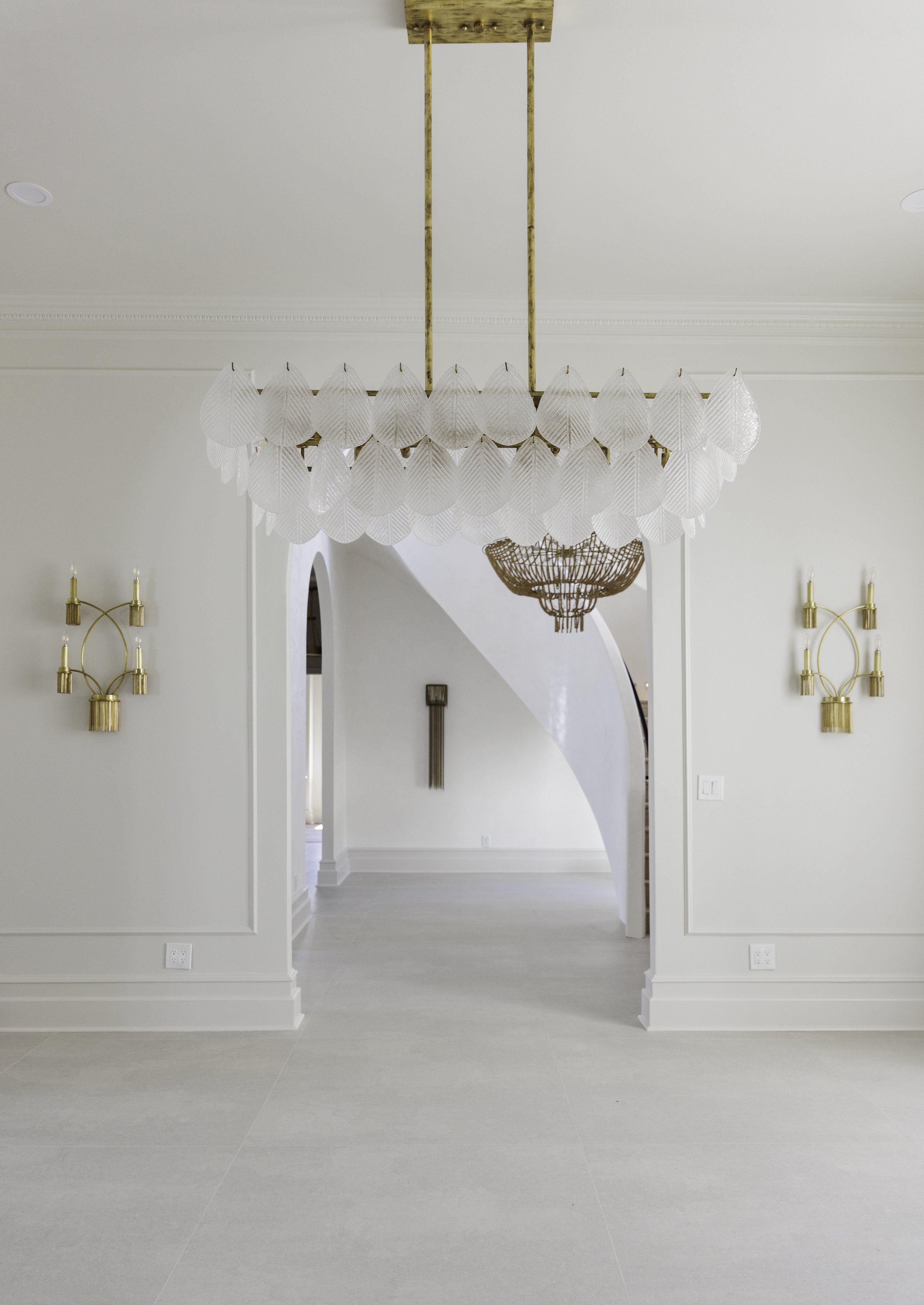 aunty_J_Interiors_Destin_FL_Dining_Room_Lighting.jpg