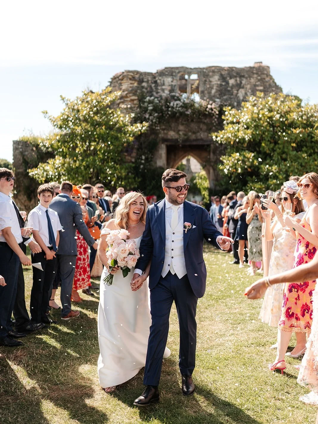 Summer is nearly here, and that means you&rsquo;re about to see more beaut weddings at Euridge. 

But today we&rsquo;re throwing it back to E&amp;S and their BOILING hot summers day. There aren&rsquo;t many better venues to be at than @euridge_ on a 