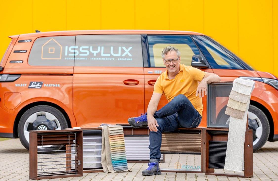  Wenn der “Holländer” klingelt..   ..dann darfst du dich auf eine Busladung voller Ideen und erstklassige Beratung freuen! 