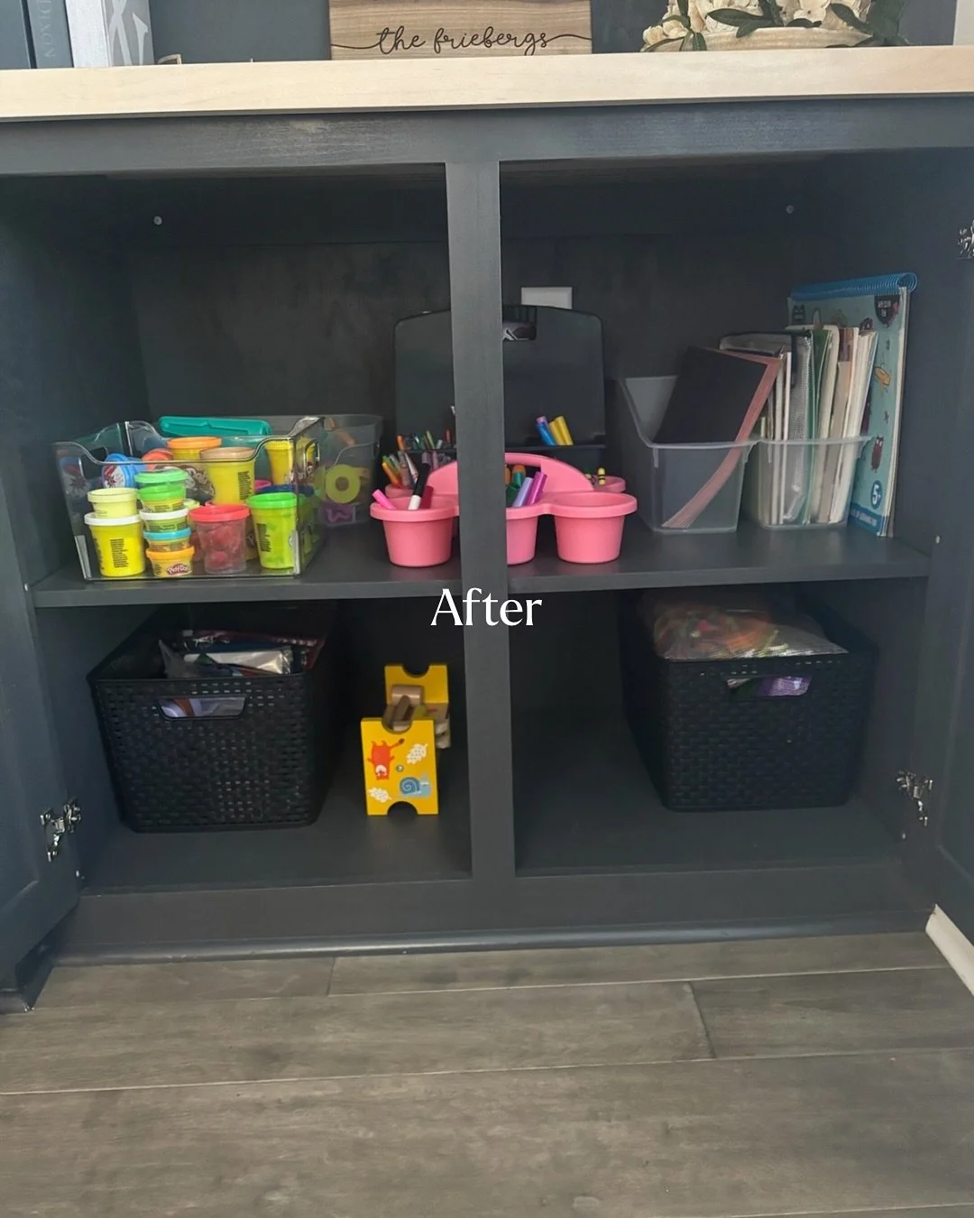 You know it&rsquo;s serious when mom brings out the black trash bag 😅 Everything is getting decluttered! Gave this little cabinet a quick refresh so everything has a place and can actually go back where it belongs. ✨

#organizationgoals #declutterli