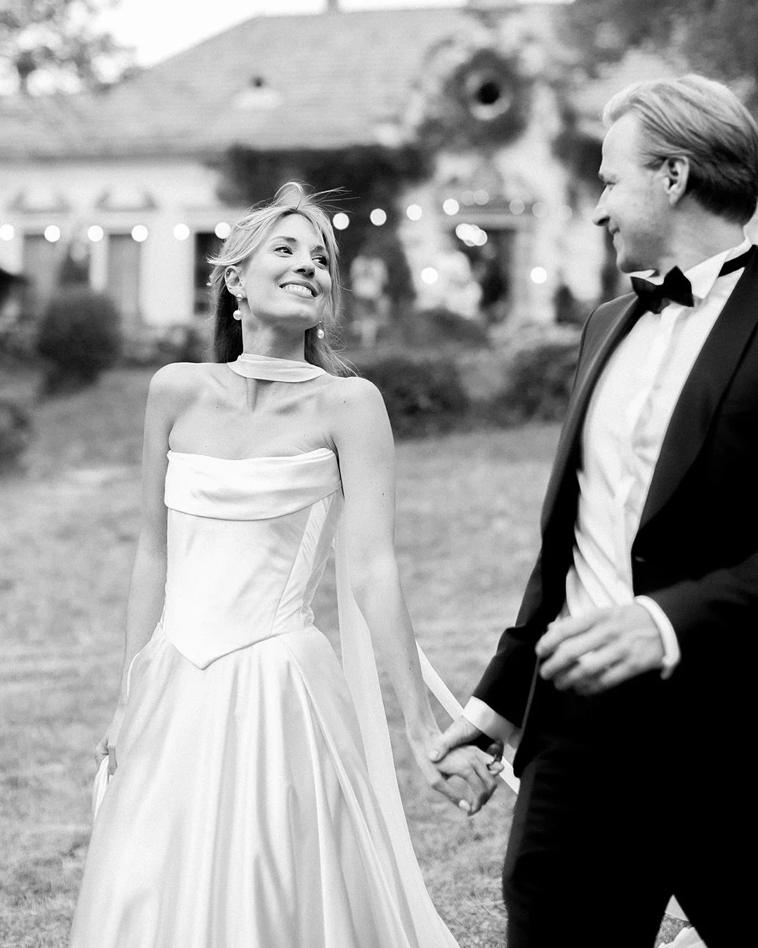 Hidden away in an old Manor 🏛️wrapped in ivy and whispers of history, two hearts said forever. Among our dearest friends, we danced, laughed, and cried tears of joy. A day that felt like a dream. Real and soft and full of love.

@krisztinameszarosx 