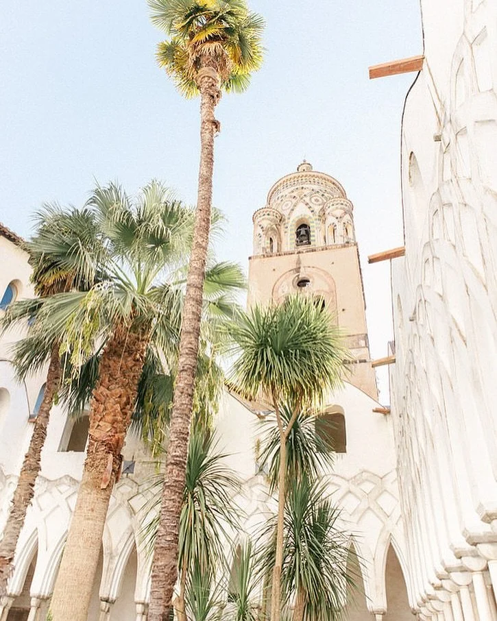 Next week marks the beginning of our &lsquo;25 #weddingseason a milestone we&rsquo;ve dreamed of for years. We&rsquo;re beyond grateful that this season takes us to places we&rsquo;ve always longed to photograph: the stunning #amalficoast , the rolli