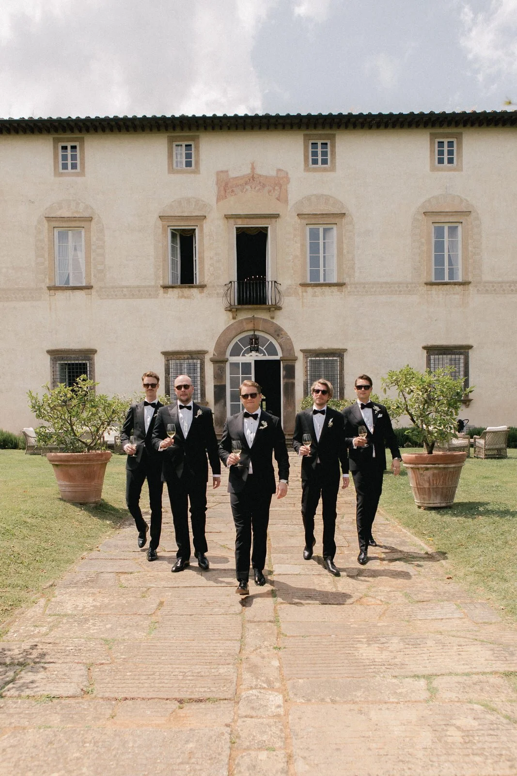 Villa Buonvisi wedding by Ammonite Stories