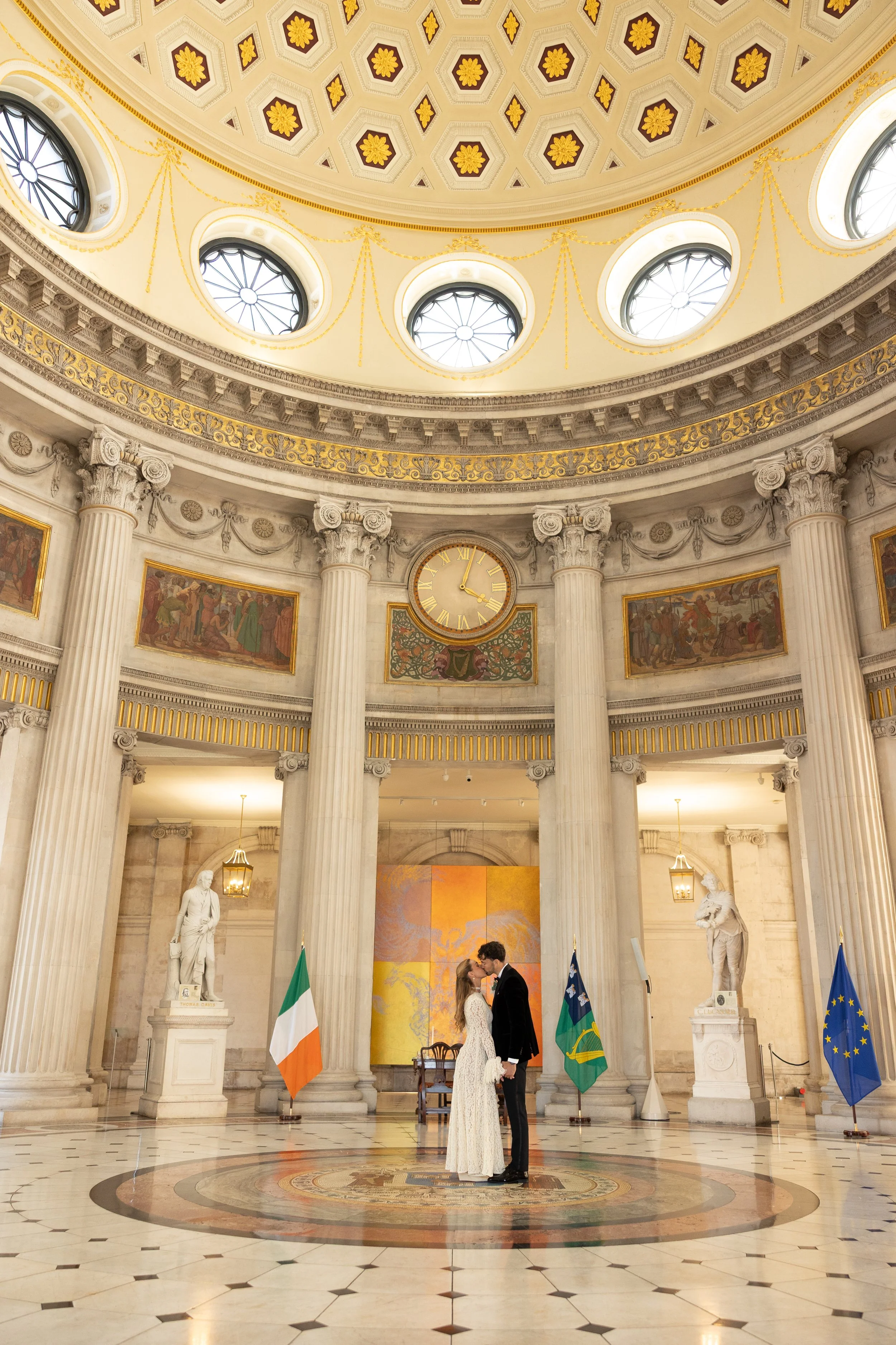 imagined by Sofia. Dublin City Hall wedding photographer-414.jpg
