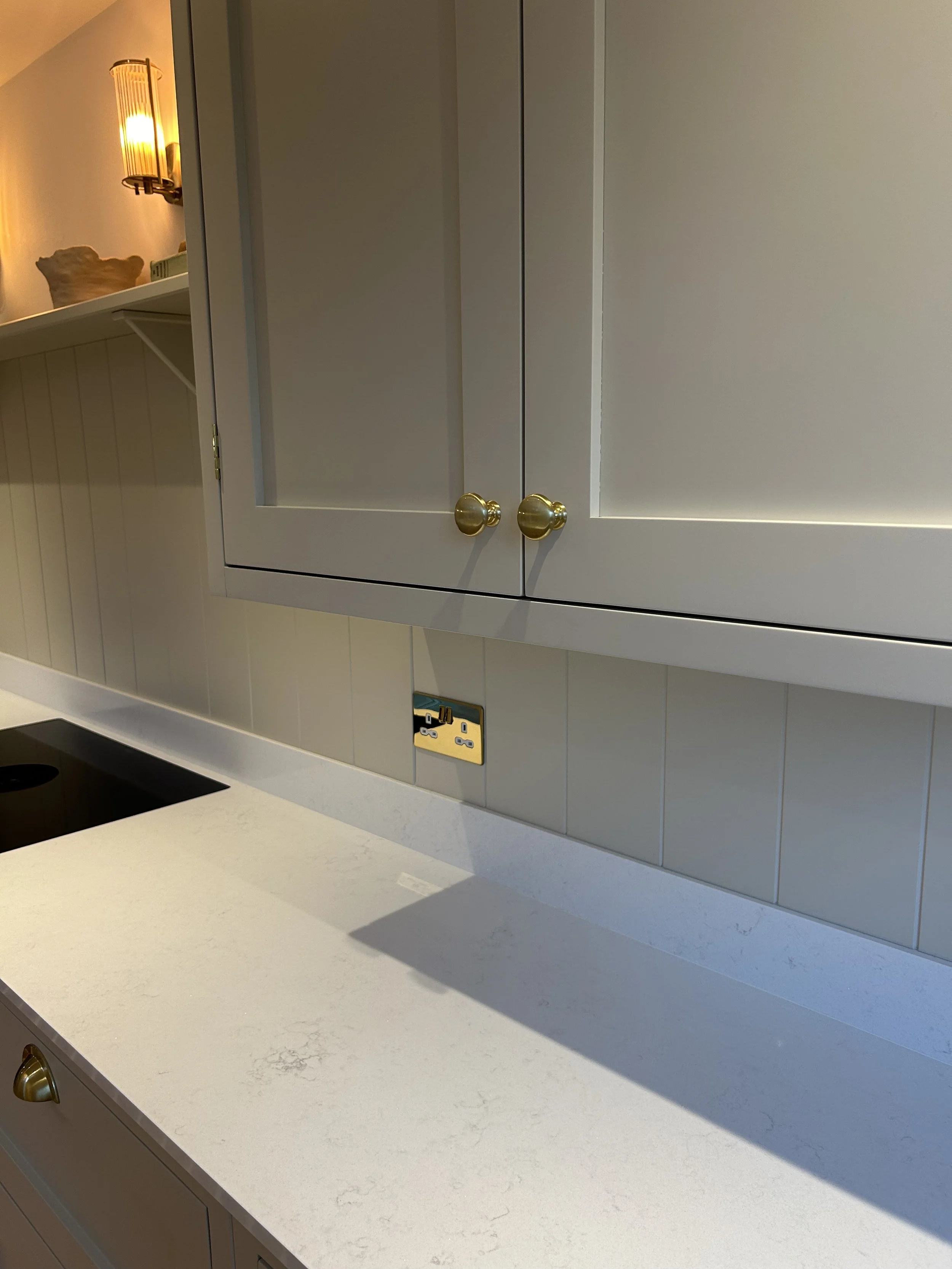 Quartz Worktop Handmade Inframe Kitchen in Nottingham by Butterworth & Martin