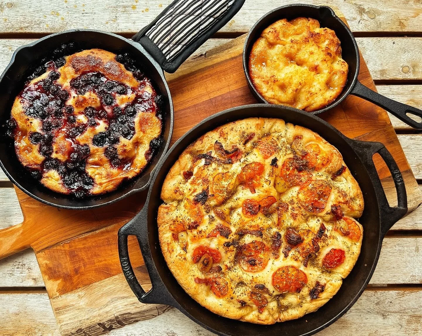 Focaccia with toppings.JPG (Copy)
