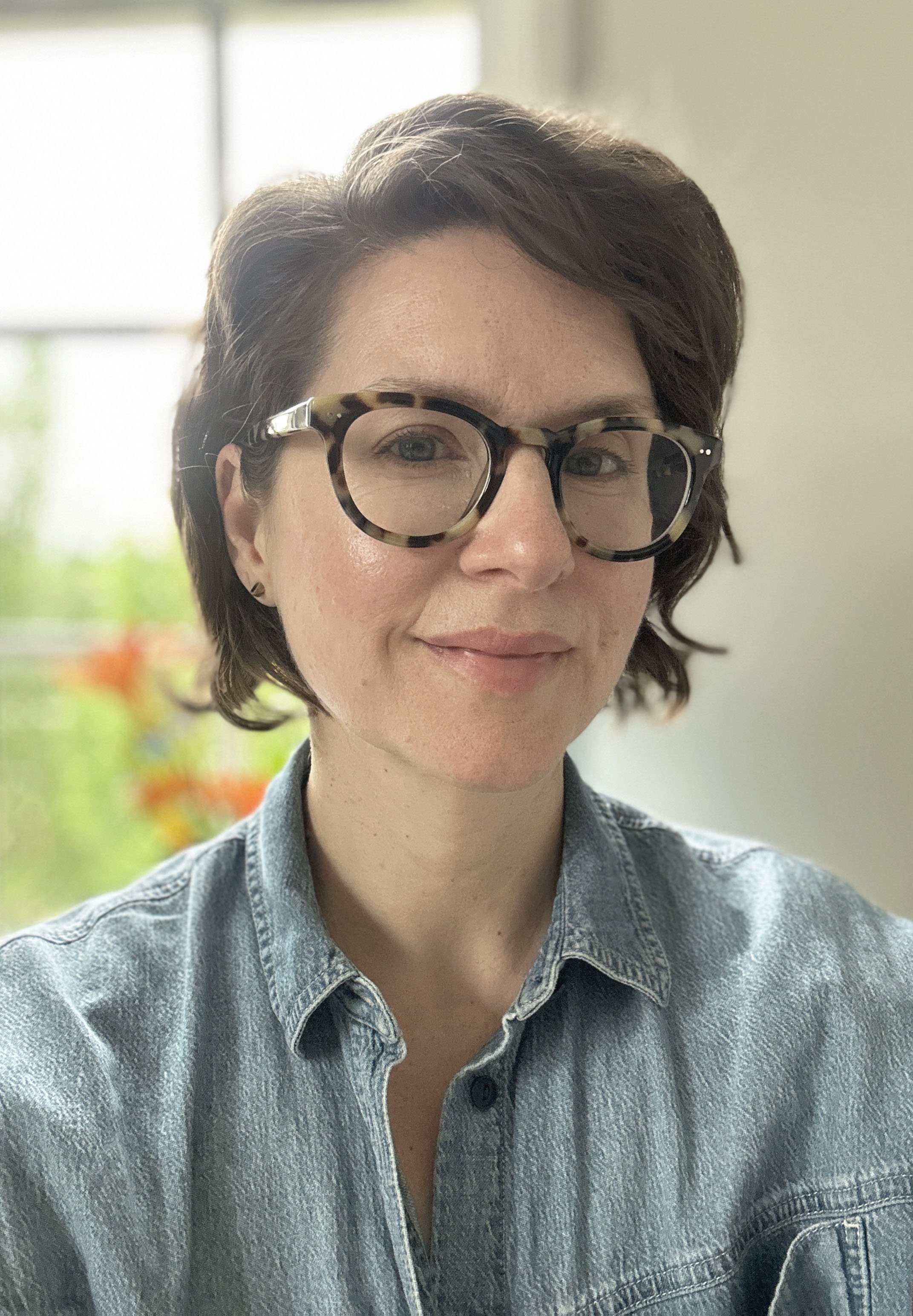 Featured Artist - Christina Renfer Vogel