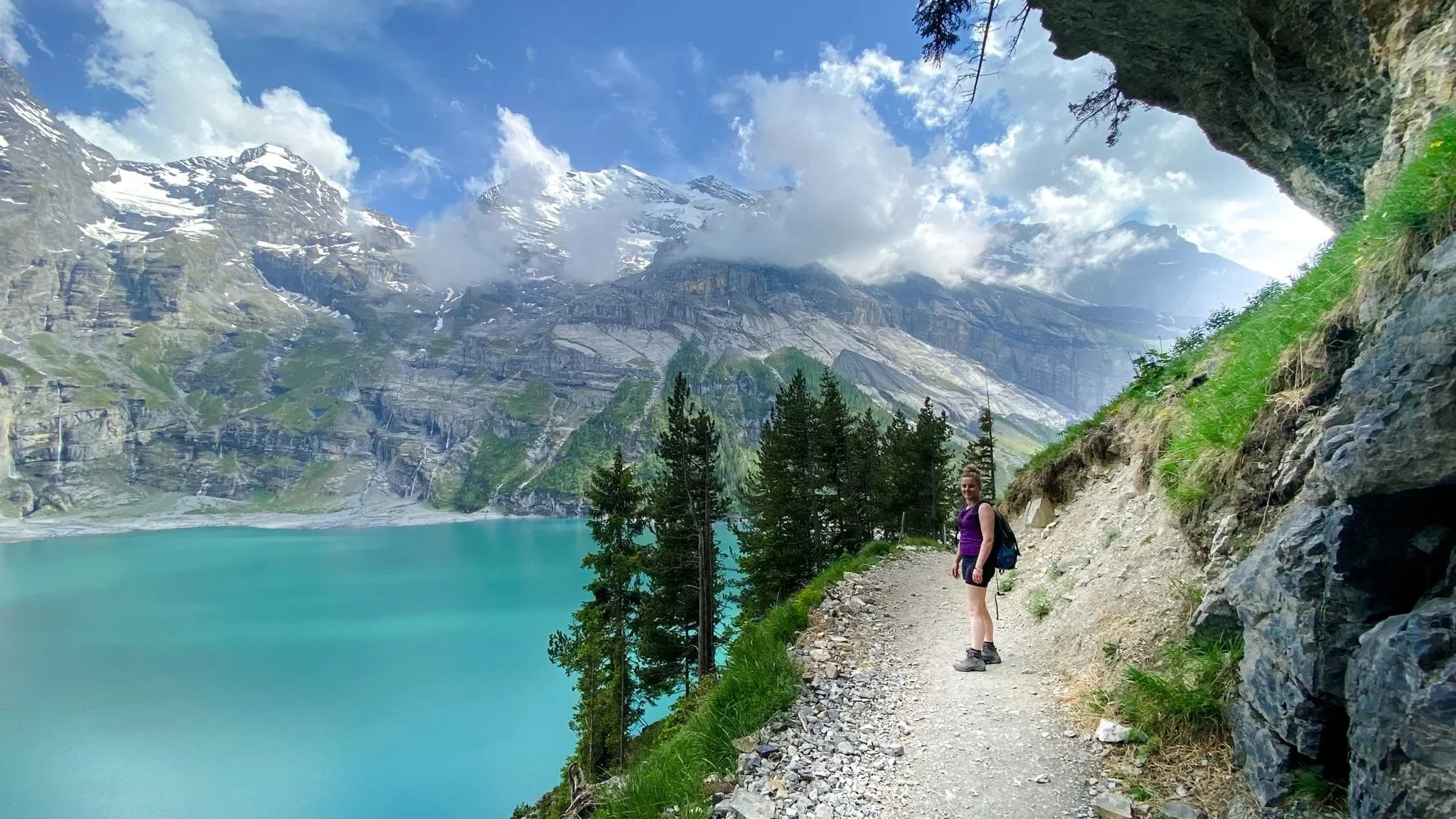 Oeschinensee panorama hike