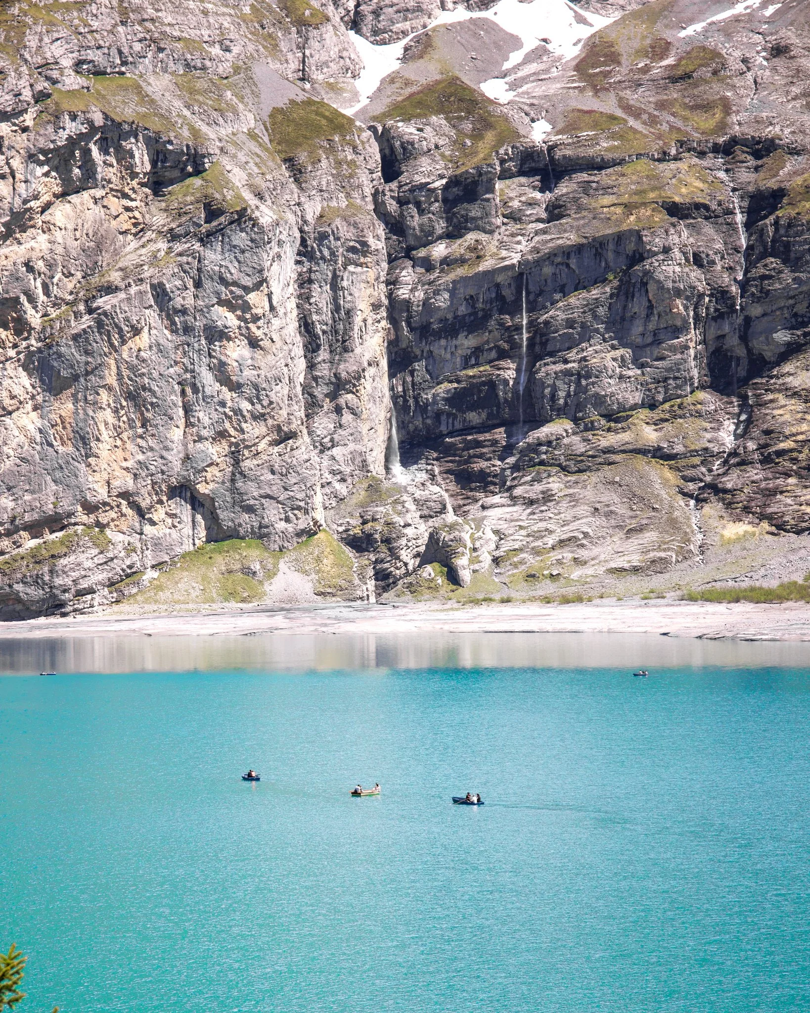 Oeschinensee panorama hike