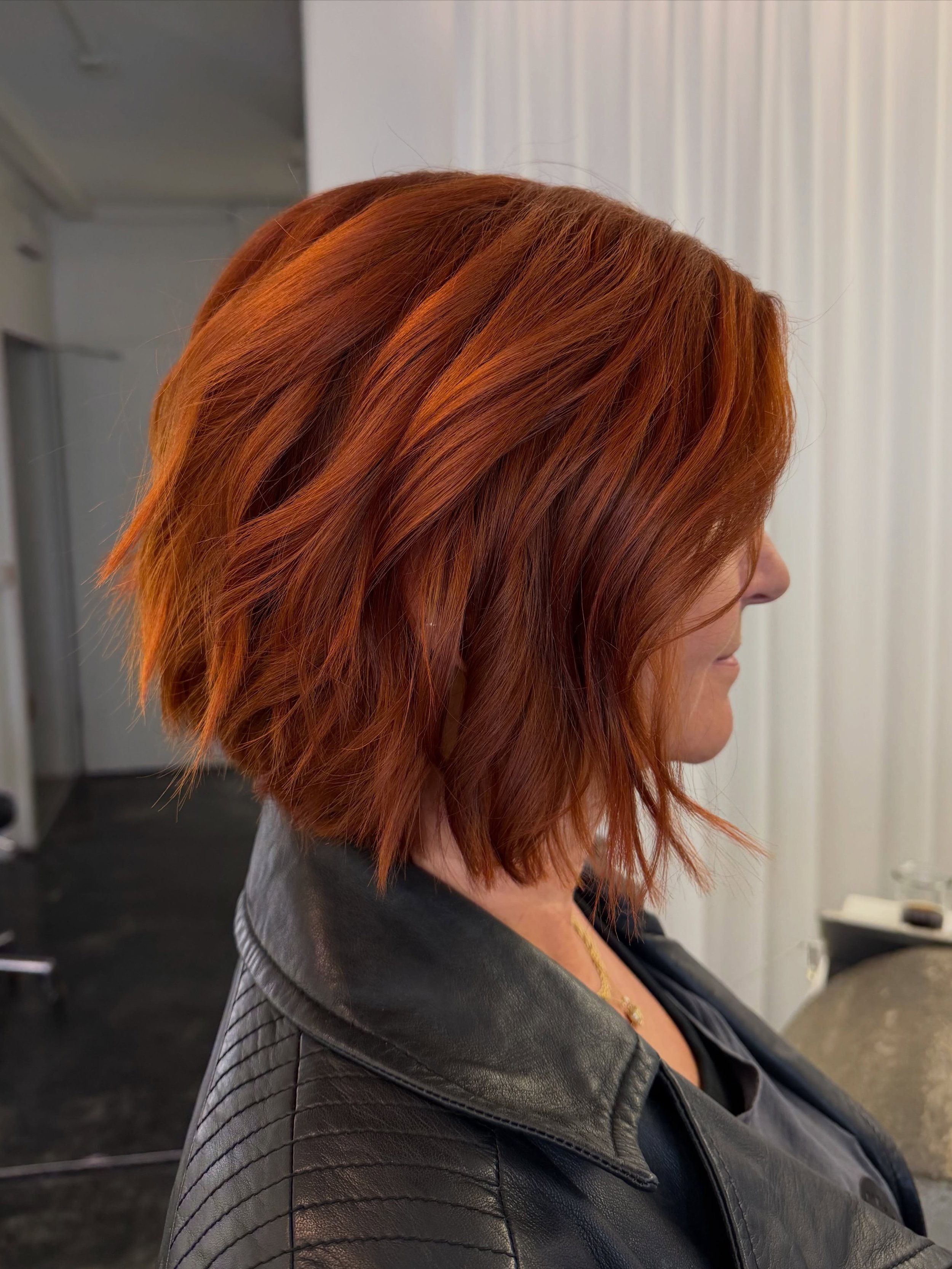 Refresh nach einigen Sonnenstunden ☀️

#spazehairstudio #coiffeurz&uuml;rich 

rote haare kupfer bob blunt farb refresh fr&uuml;hlingshaare