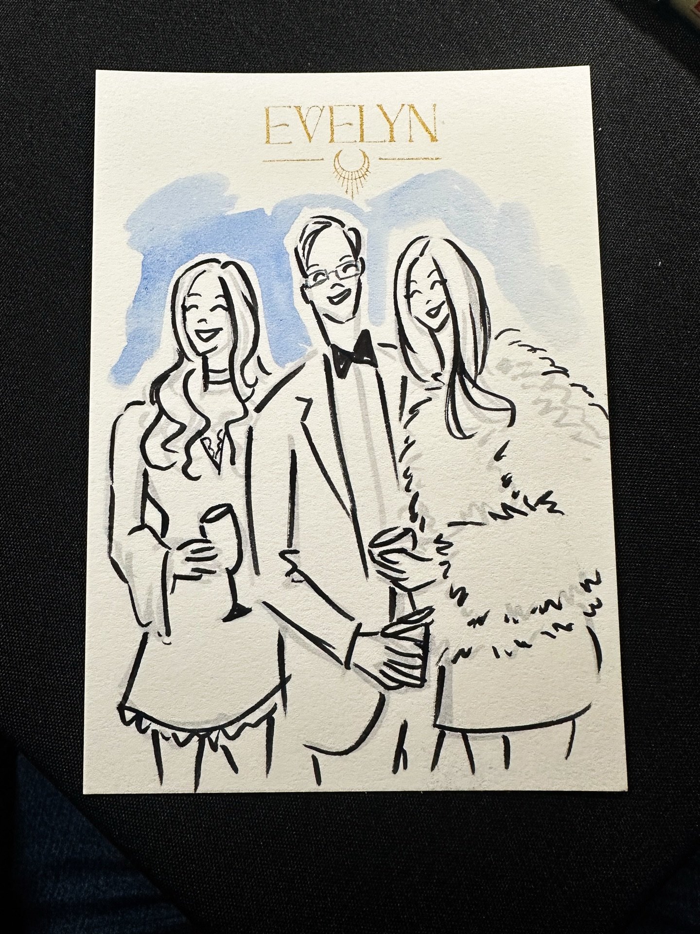 Rang in the new year at the @evelyndallastx ✨🥳🎉

Had a great time with these black and white guest portraits 🖤 thank you to all the guests that said hi!