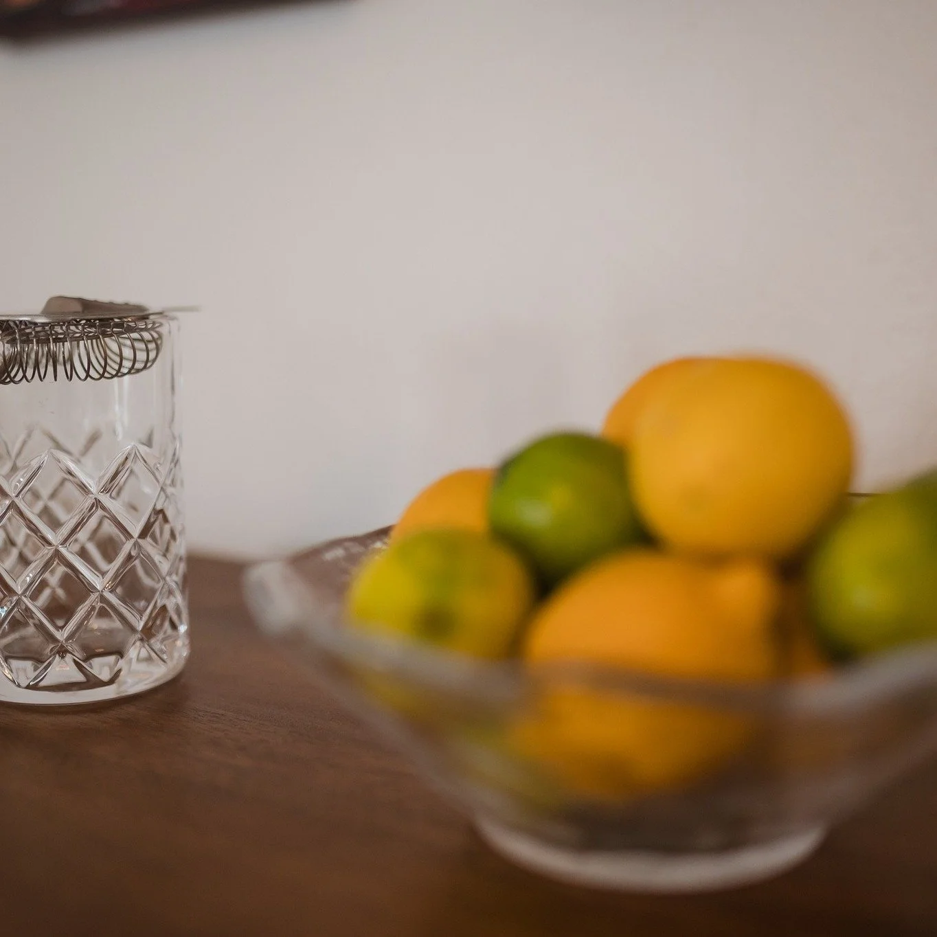 Cocktails anyone? 🍸🥃🍷 Tuck into our mixer bar to craft your perfect drink during your stay. 

 #fingerlakesbedandbreakfast #fingerlakeswine #fingerlakesvacation #bookyourstay #flx #canandaigua #bedandbreakfast