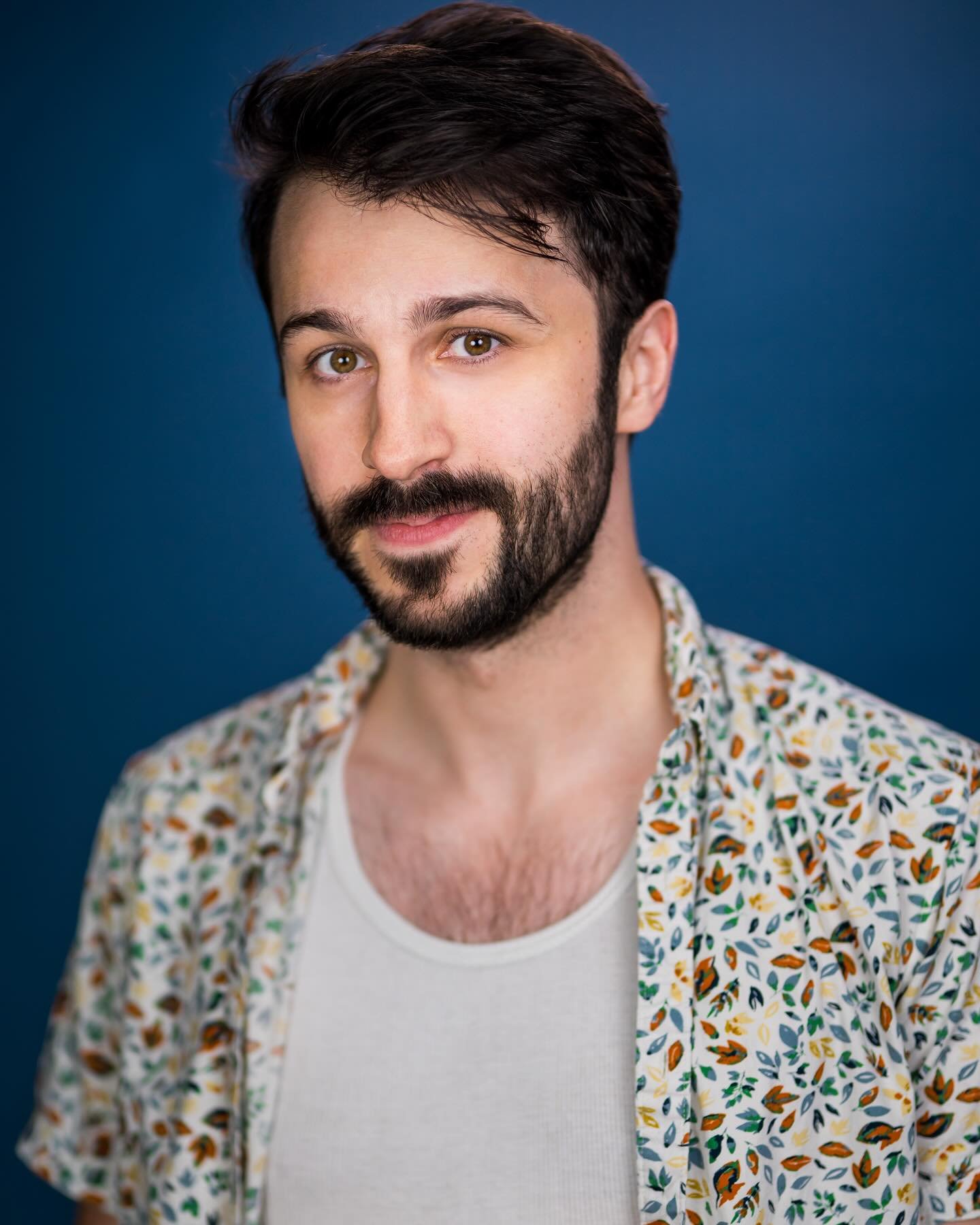 I can be your angle,,, or yuor devil

cast me in your play/movie/TV show/off-off-off-Broadway performance art piece

new headshots courtesy of @montephoteaux and @theactorsgauntlet