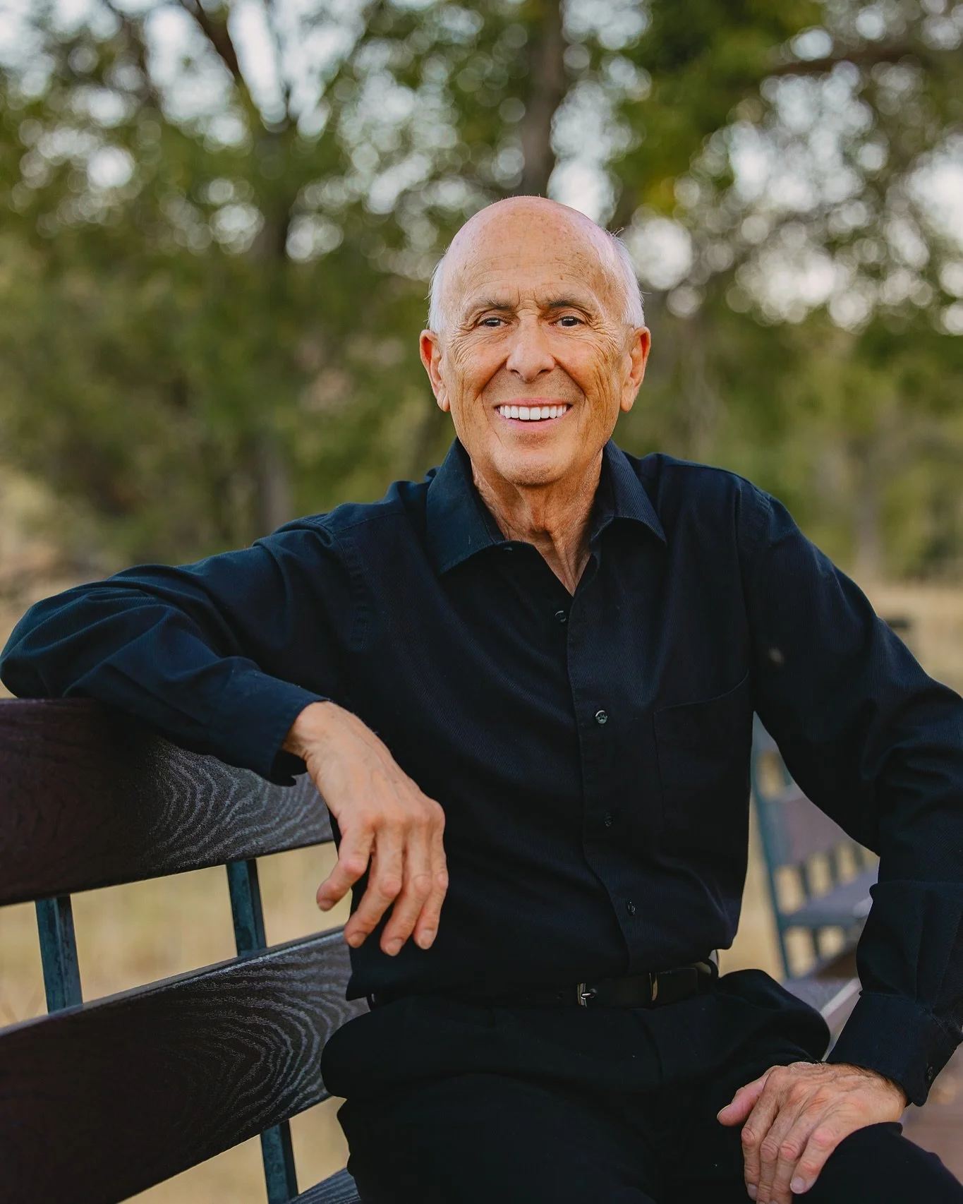 This is my Abuelo (Grandfather)&hellip; the most selfless man I know. Grateful to capture these moments of him and have fun doing so. 💛
&mdash;&mdash;&mdash;&mdash;&mdash;&mdash;
#lifestylephotography #familyalways #abuelito #photography #portraits 