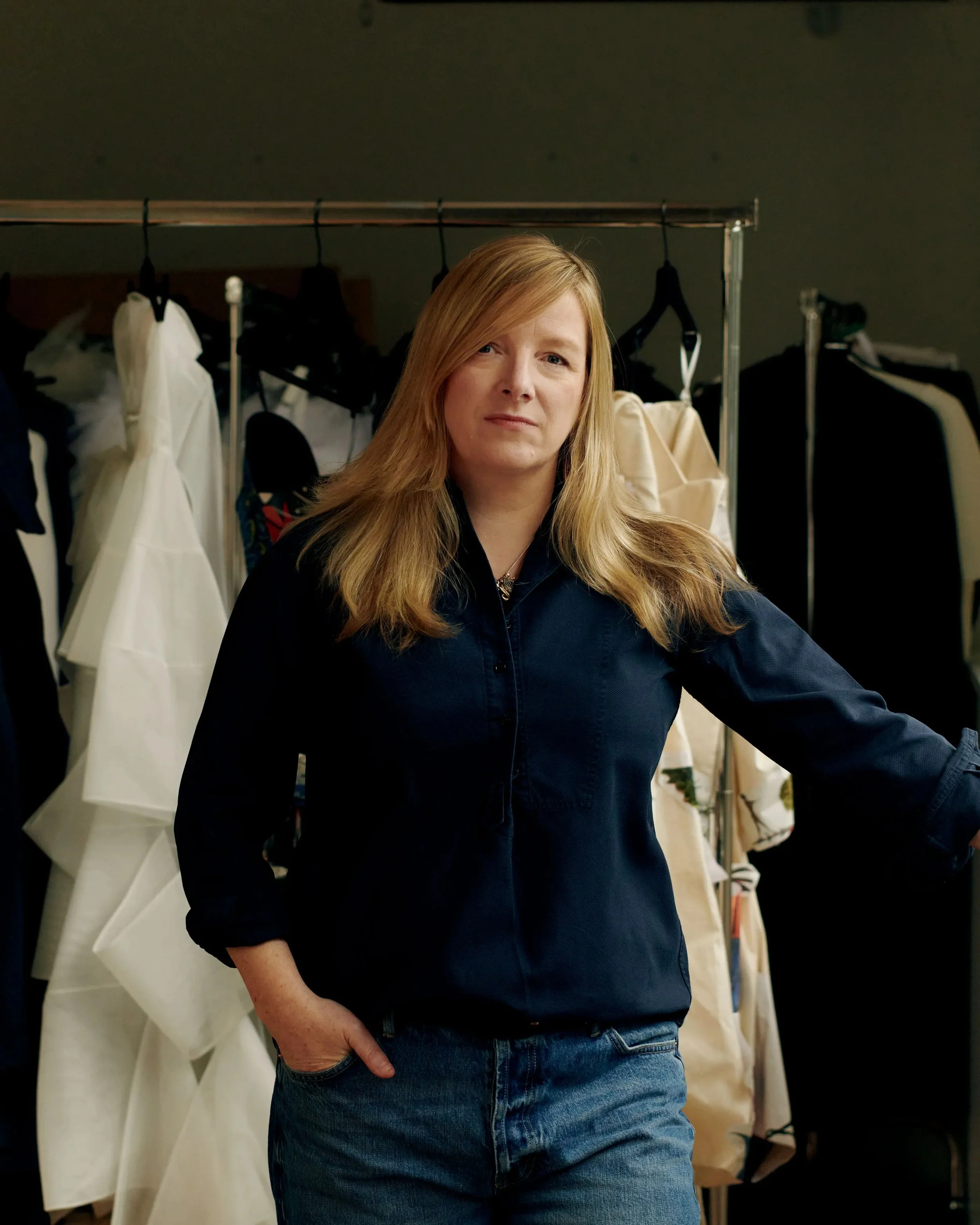 A Fashion Icon’s Farewell: Sarah Burton’s Legacy of Beauty and Elegance