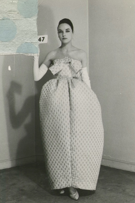 Balenciaga Amphora Dress 1957. Courtesy of Balenciaga archives.