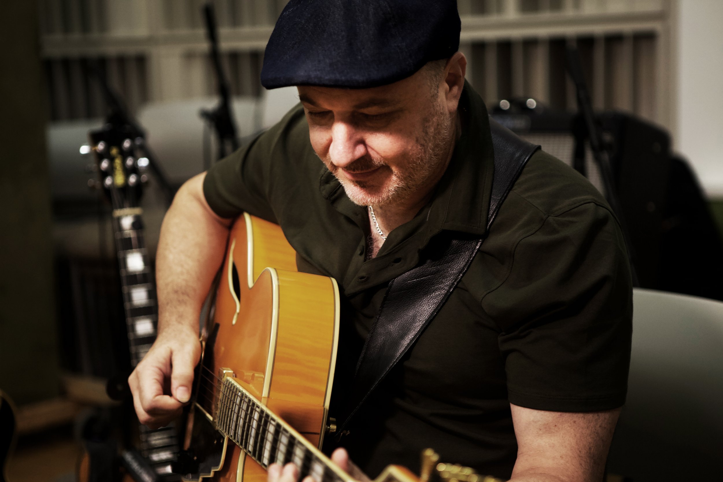Russ Slagle RUSS SPIEGEL - Guitarist, Composer, Arranger