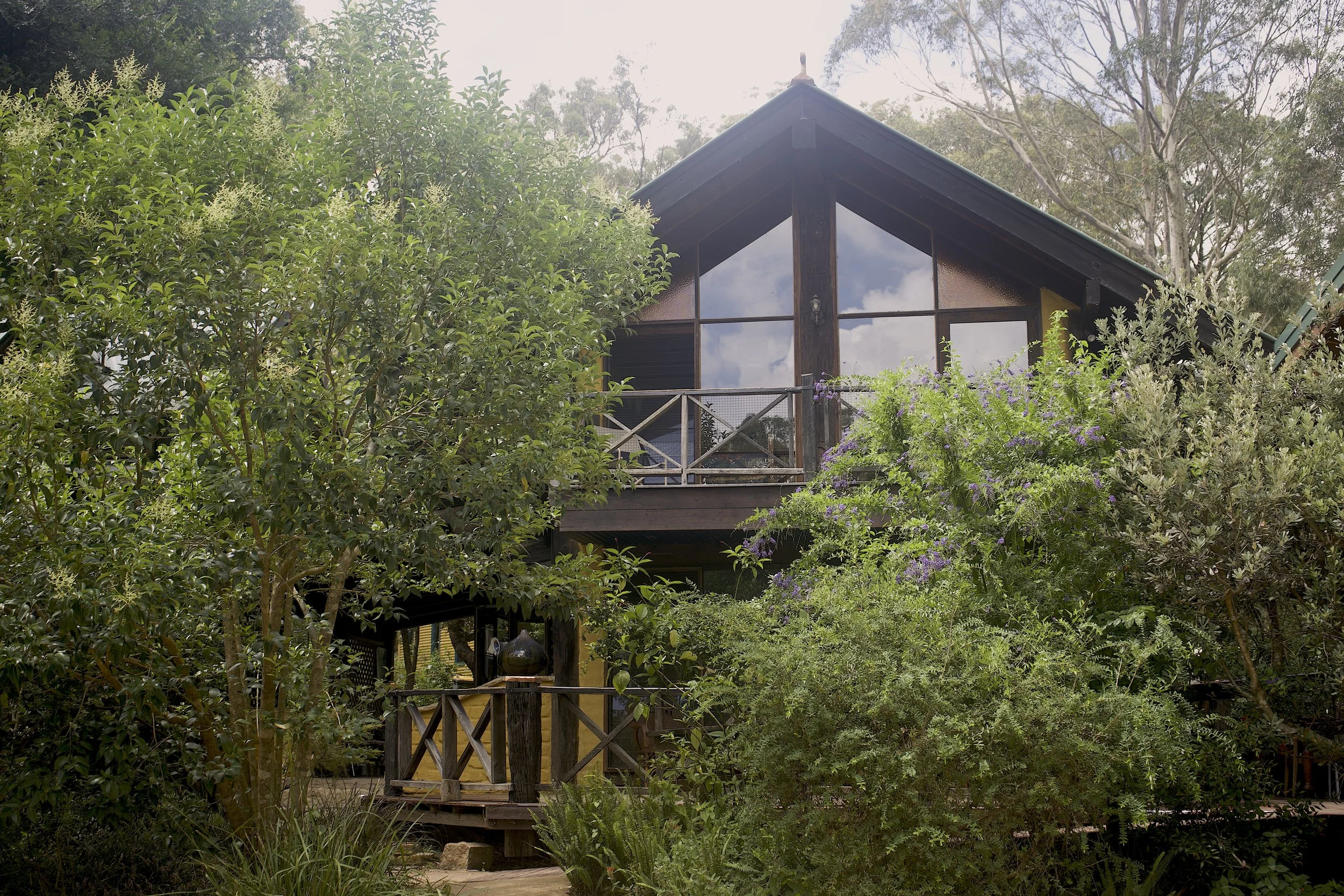 Front of Main House.jpg