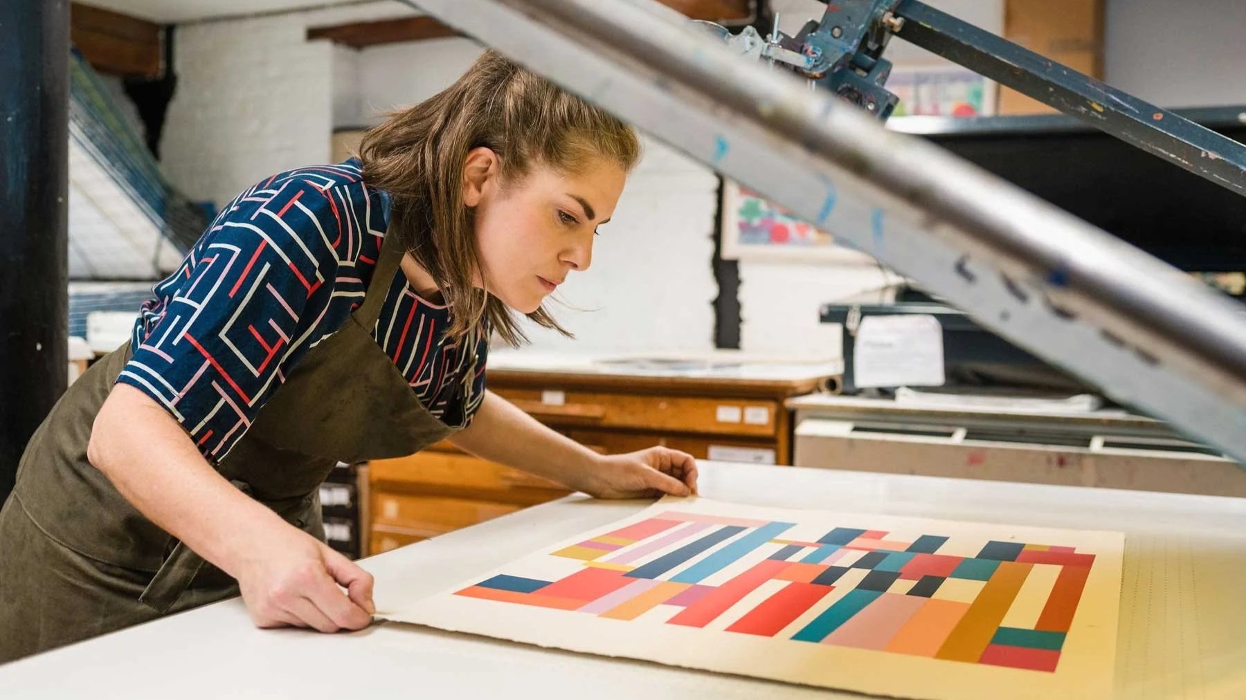 Maria Atanacković at Graphic Studio Dublin printing an abstract fine art print edition