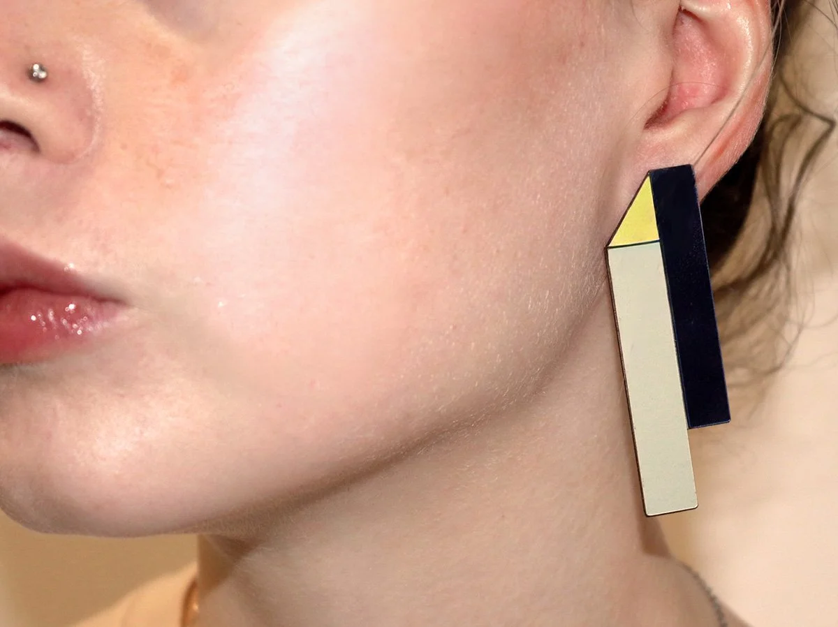 Mir-lightweight-formica-wood-statement-earrings-maluda-model.jpg