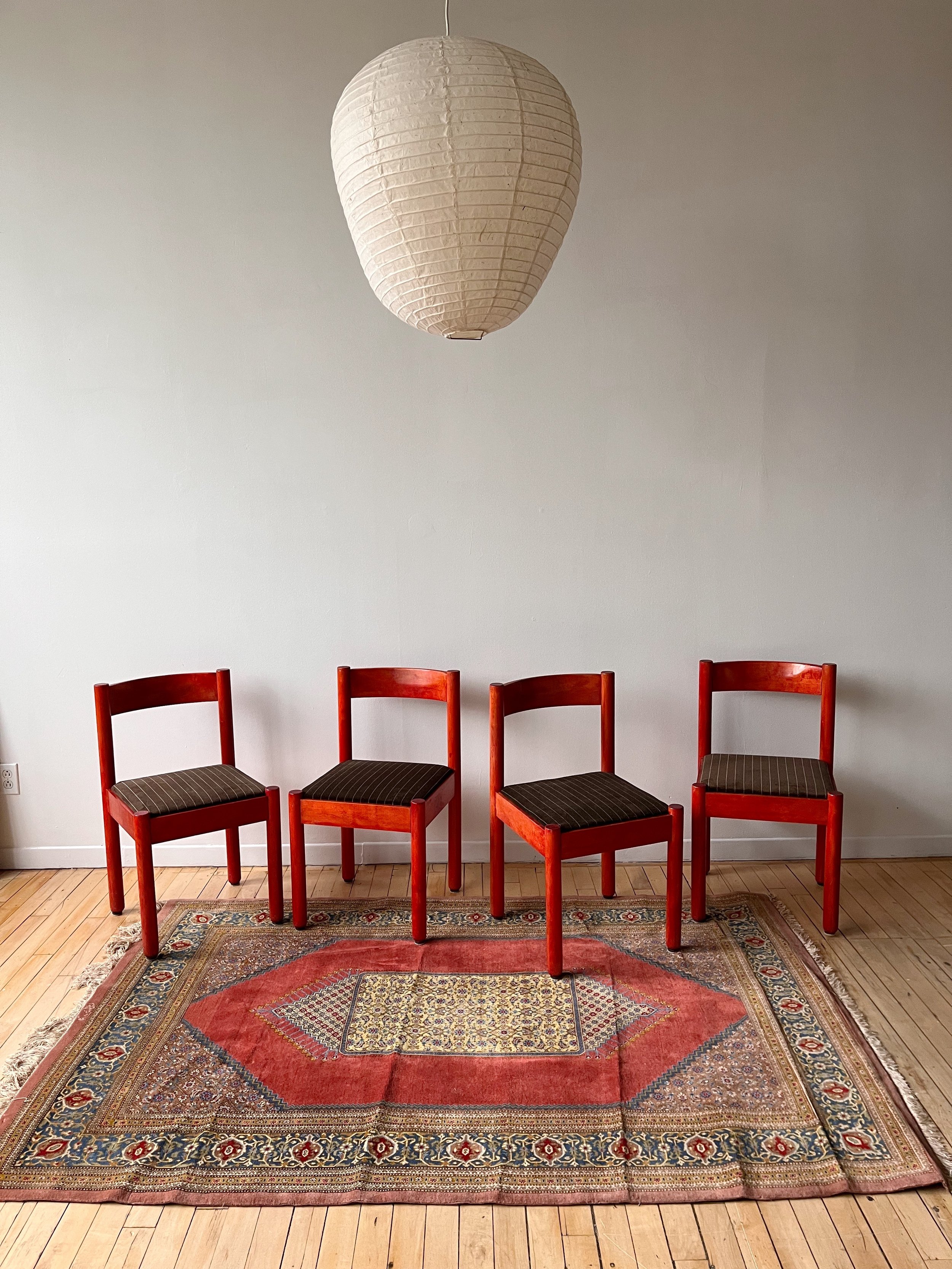 Chaises en bois Mid-Century Modern