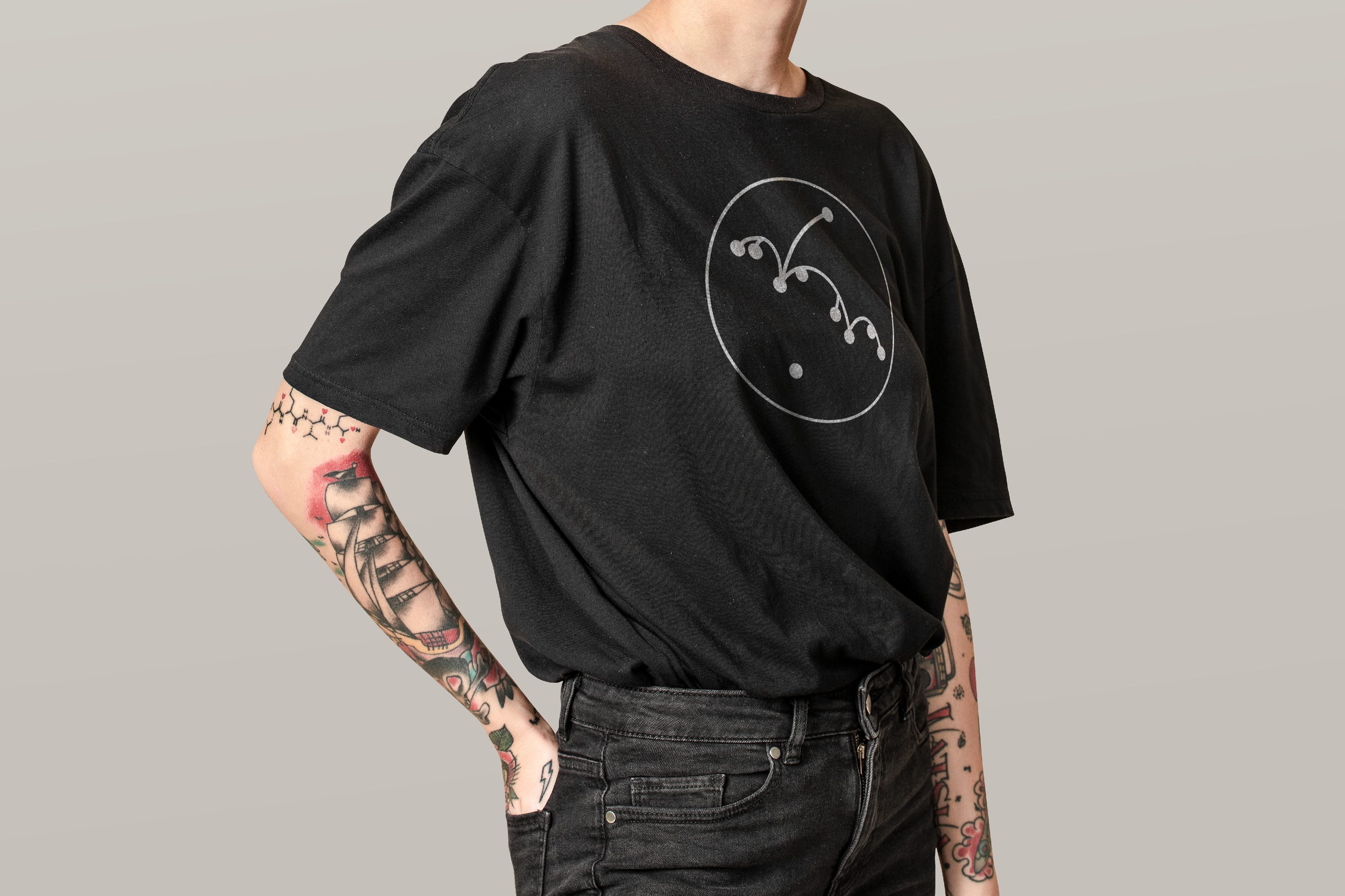ISNOT_TSHIRT.png