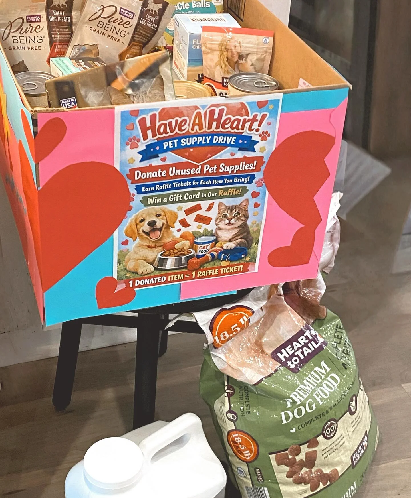 Thank you Gateway Lakes Residents!!! You donated so much good stuff for our Have a Heart Pet Supply Drive! 💗
Our lucky raffle winner will be drawn and notified privately on Friday, March 6th! 🐶 🐱