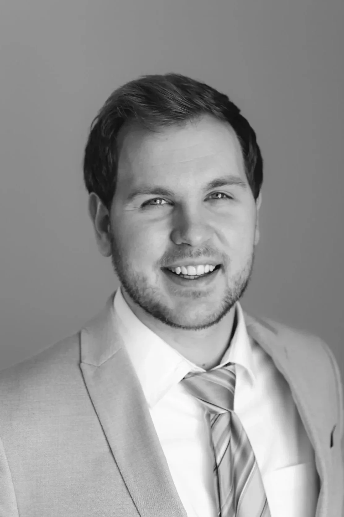 Owner of a bar catering business in Minnesota.