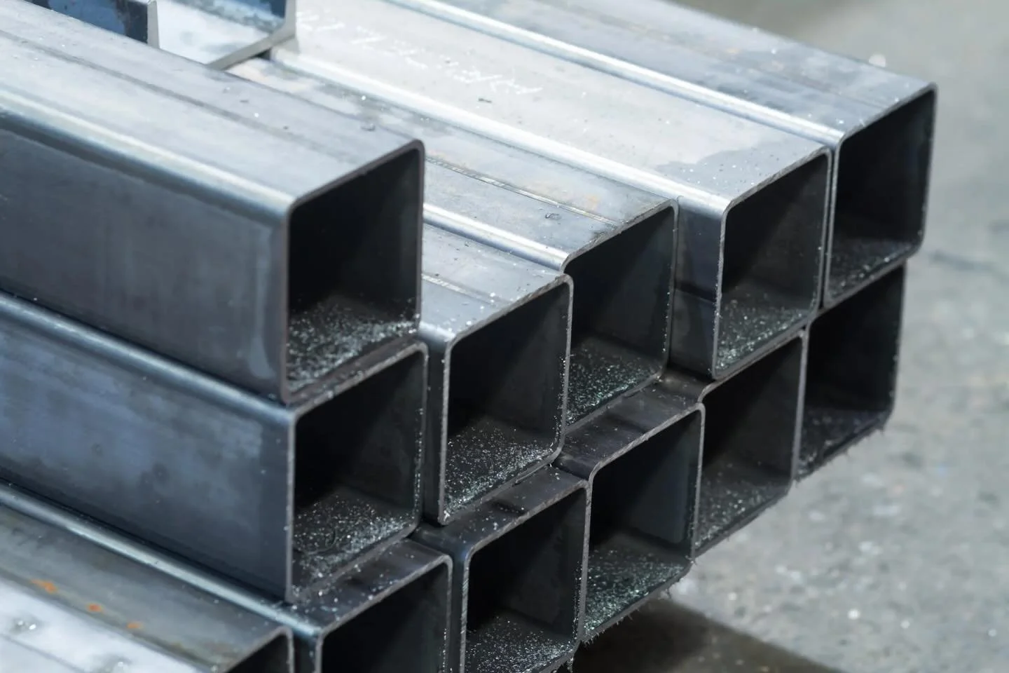 🔩 Fabrication Tip Thursday 🔩

Did you know that proper surface preparation is one of the most important steps in metal fabrication?

Before welding, powder coating, or painting, removing rust, mill scale, oil, and debris helps ensure stronger welds