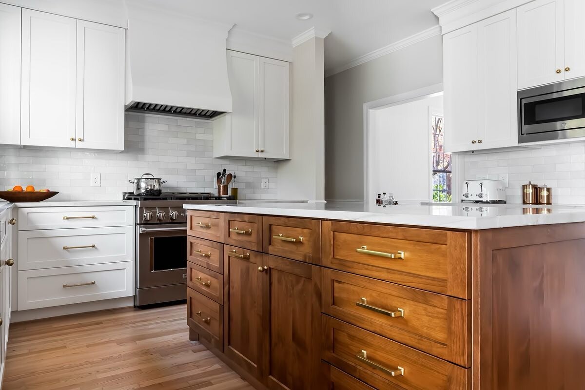 This Alder island with Sea Pearl Quartzite top creates a perfect space for cooking and sharing an incredible meal this Thanksgiving.

We are so grateful for the opportunity to bring dream homes to life. Thank you to our clients for trusting us over t