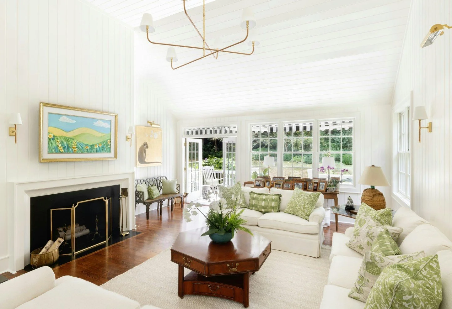 Renovations are about more than updating a space; they&rsquo;re about honoring what already makes a home meaningful, while shaping it for the way life is lived today. 

For this family, new finishes, natural light, and thoughtful details transformed 
