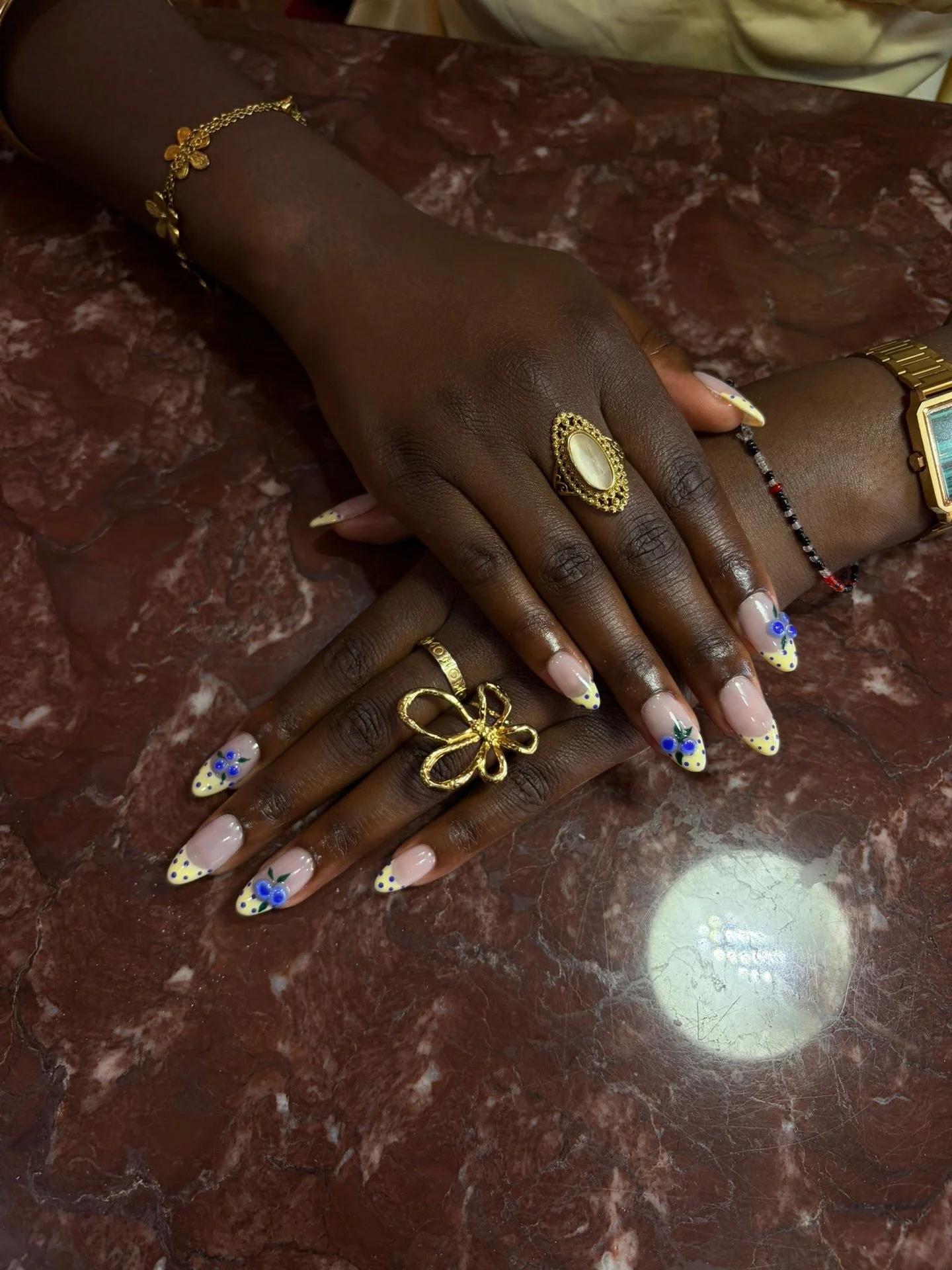 Spring is the perfect season for a fresh, soft reset

Think delicate tones, glossy finishes, and effortlessly elegant nails to match the mood of Easter and spring.

From natural nail looks to BIAB, nail care, and subtle extensions, this season is all