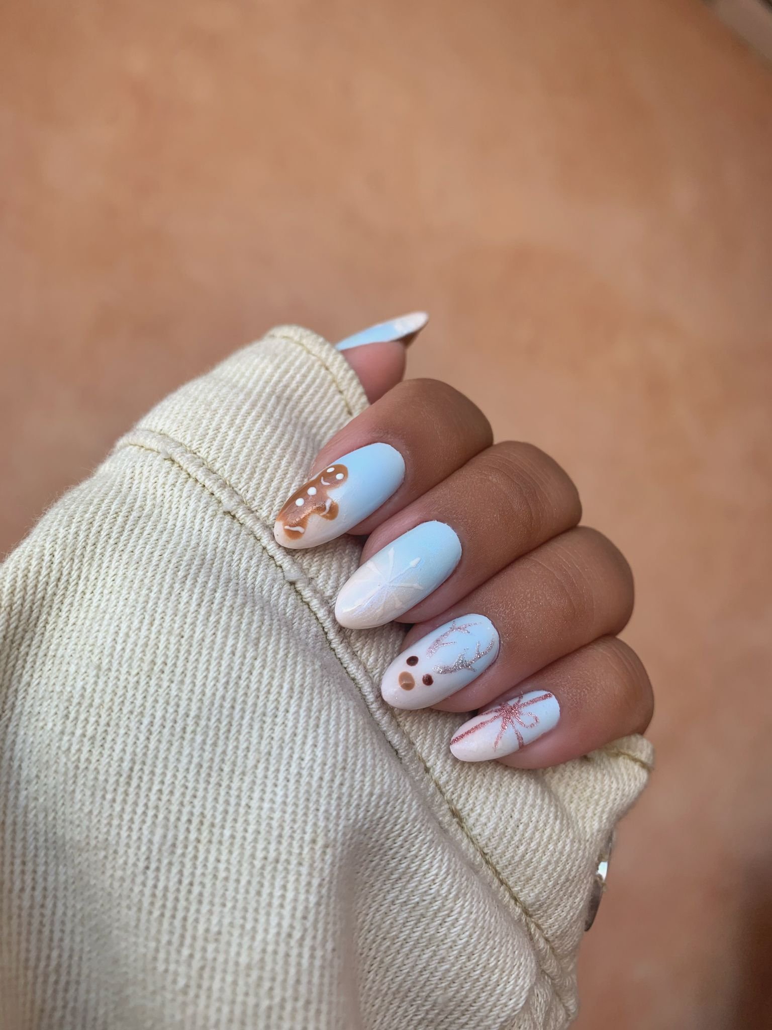 The 35 Cute Valentine's Day Nails : White Acrylic French Tips with Blue  hearts