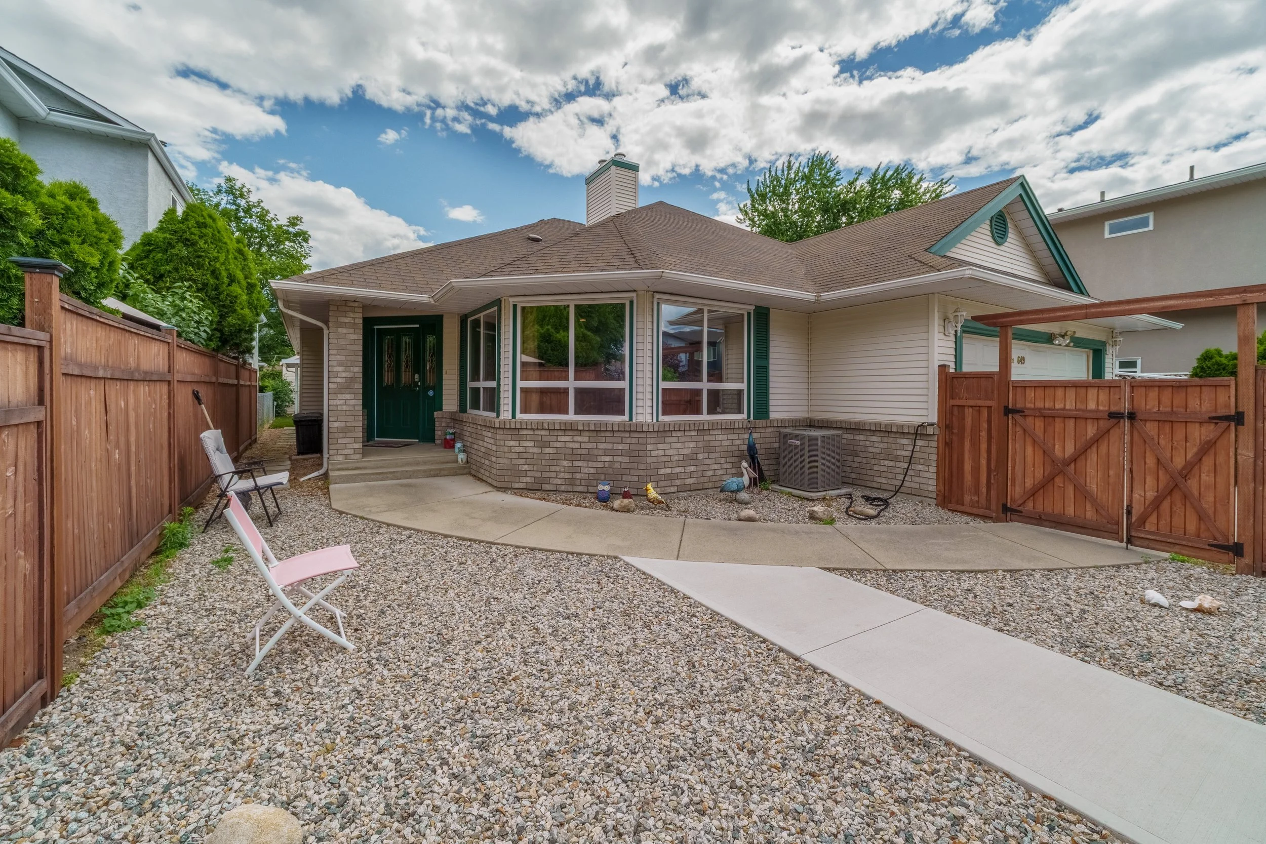 OPEN HOUSE, #102-649 LATIMER ST, PENTICTON