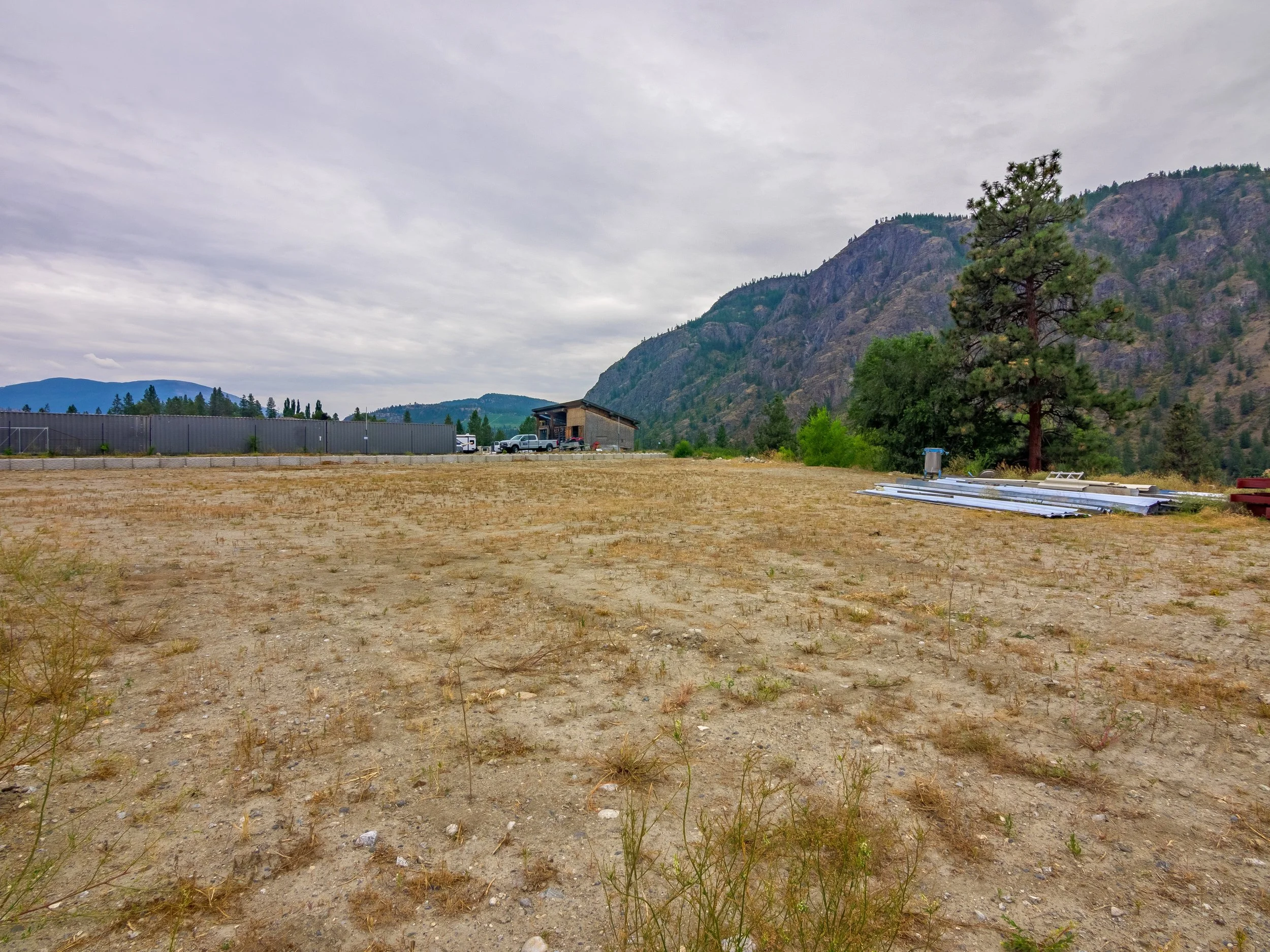 037-P2399447-HDR.jpg