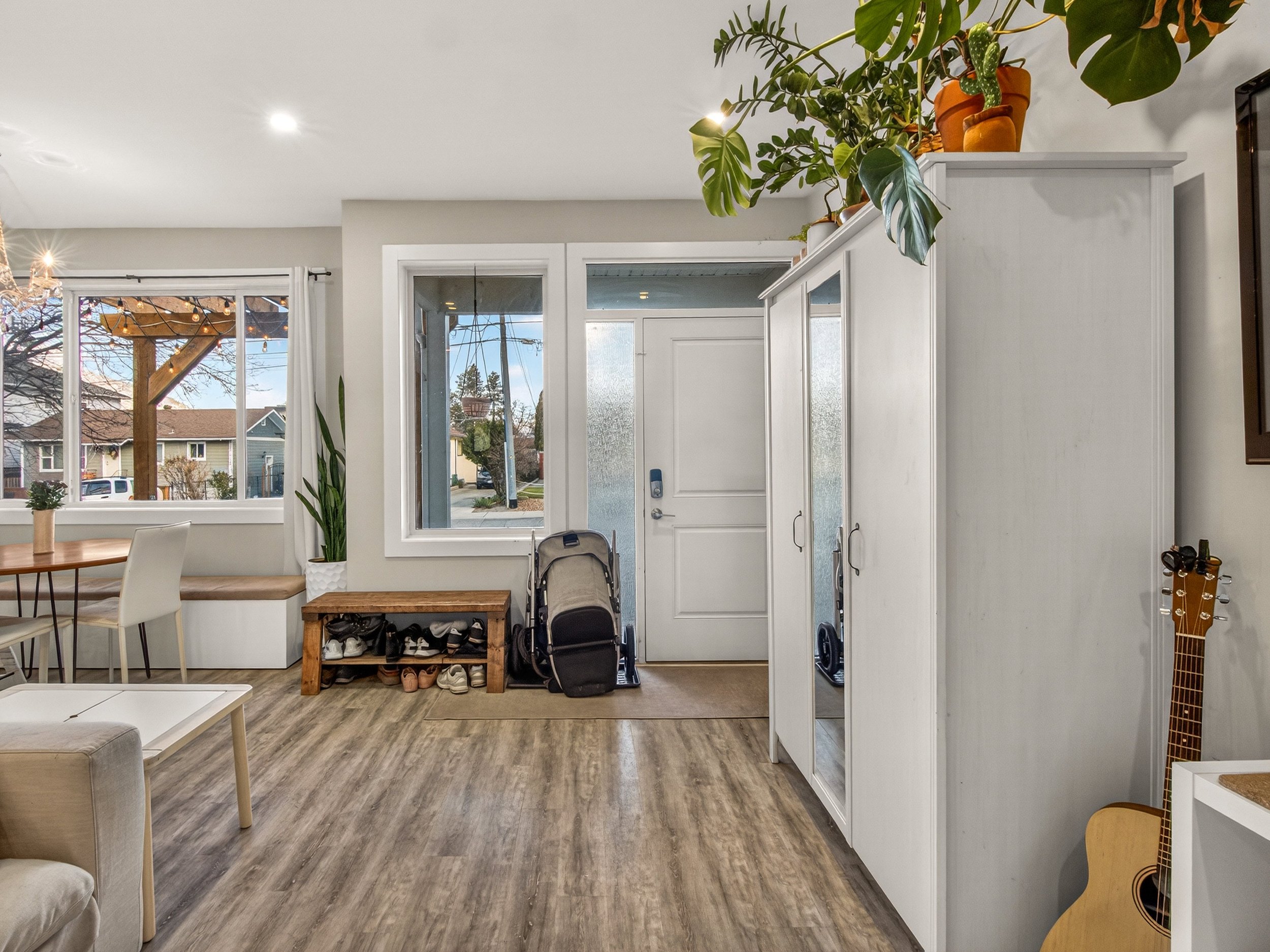 003-P2566743.jpg (Copy)