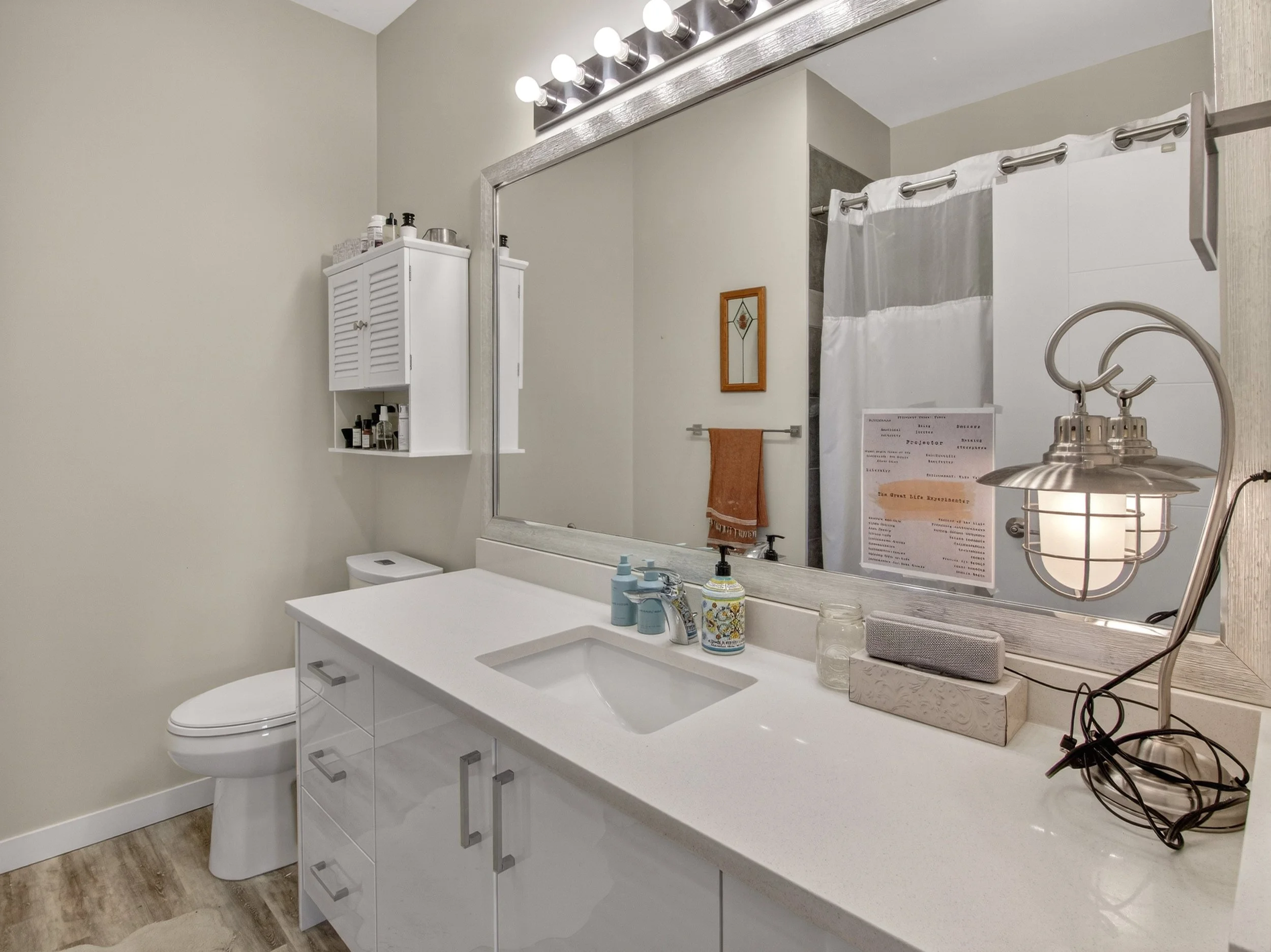 021-P2566894.jpg (Copy)