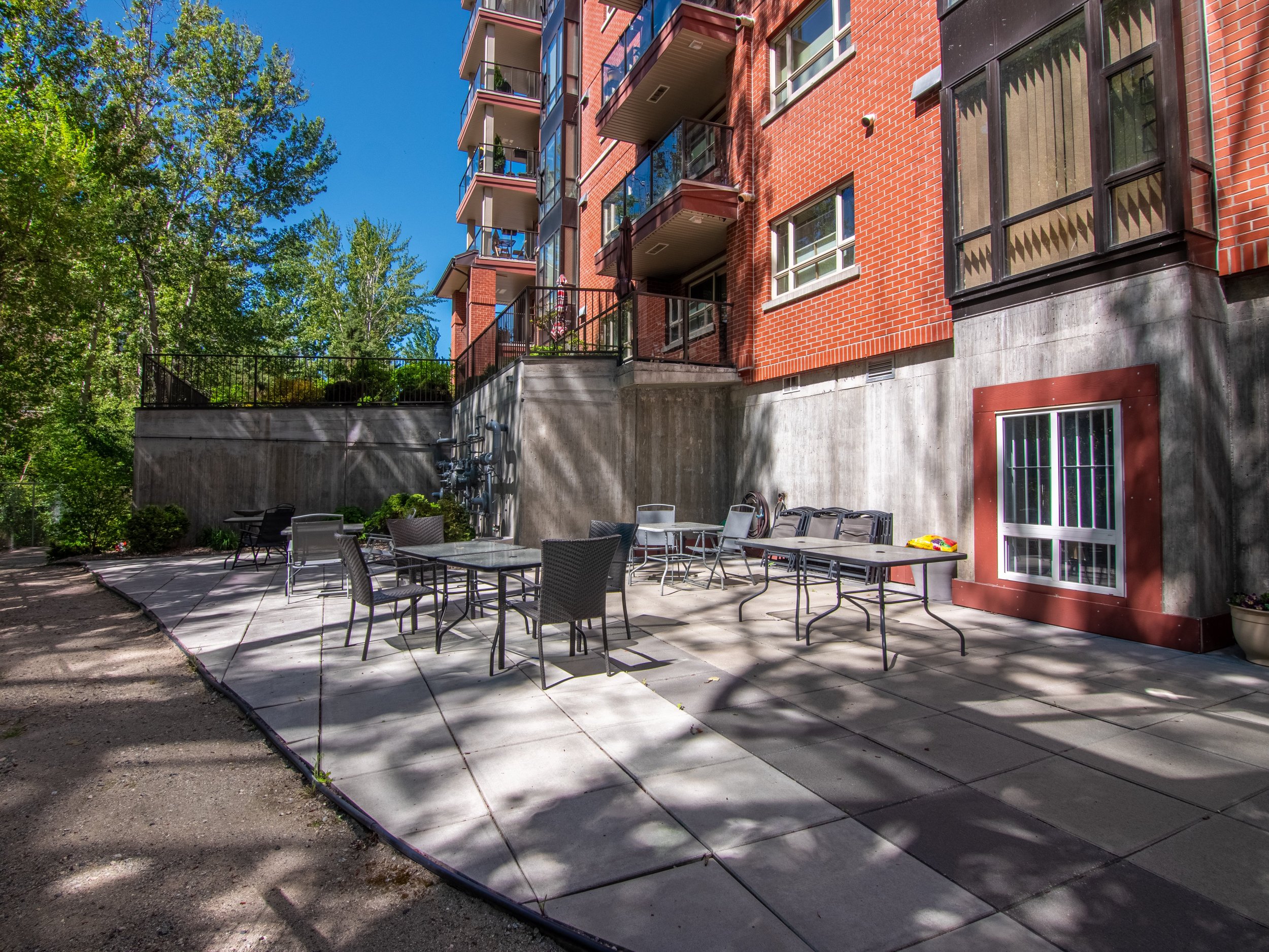 038-P1666313-HDR.jpg