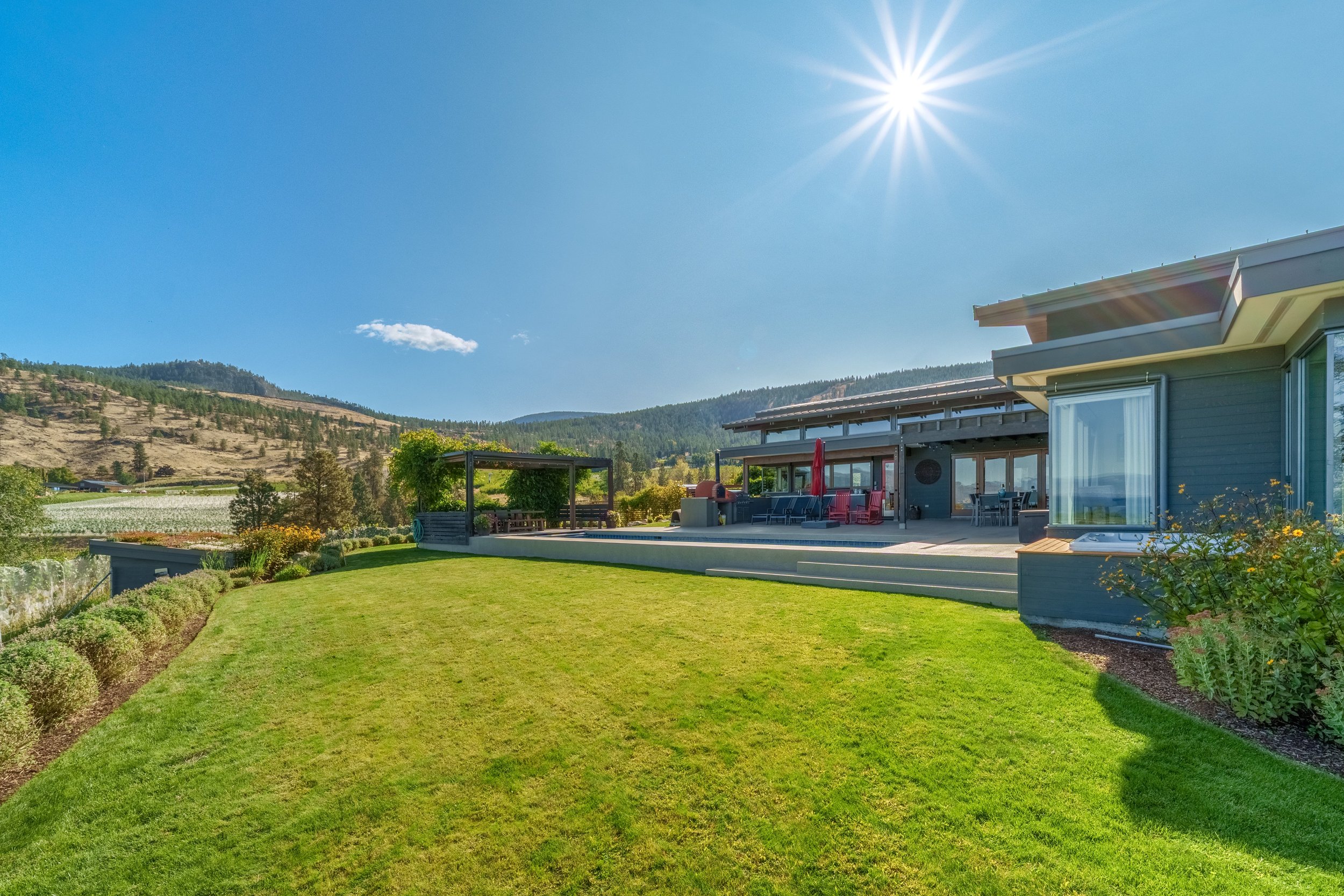 075-DSC01232-HDR-Edit.jpg
